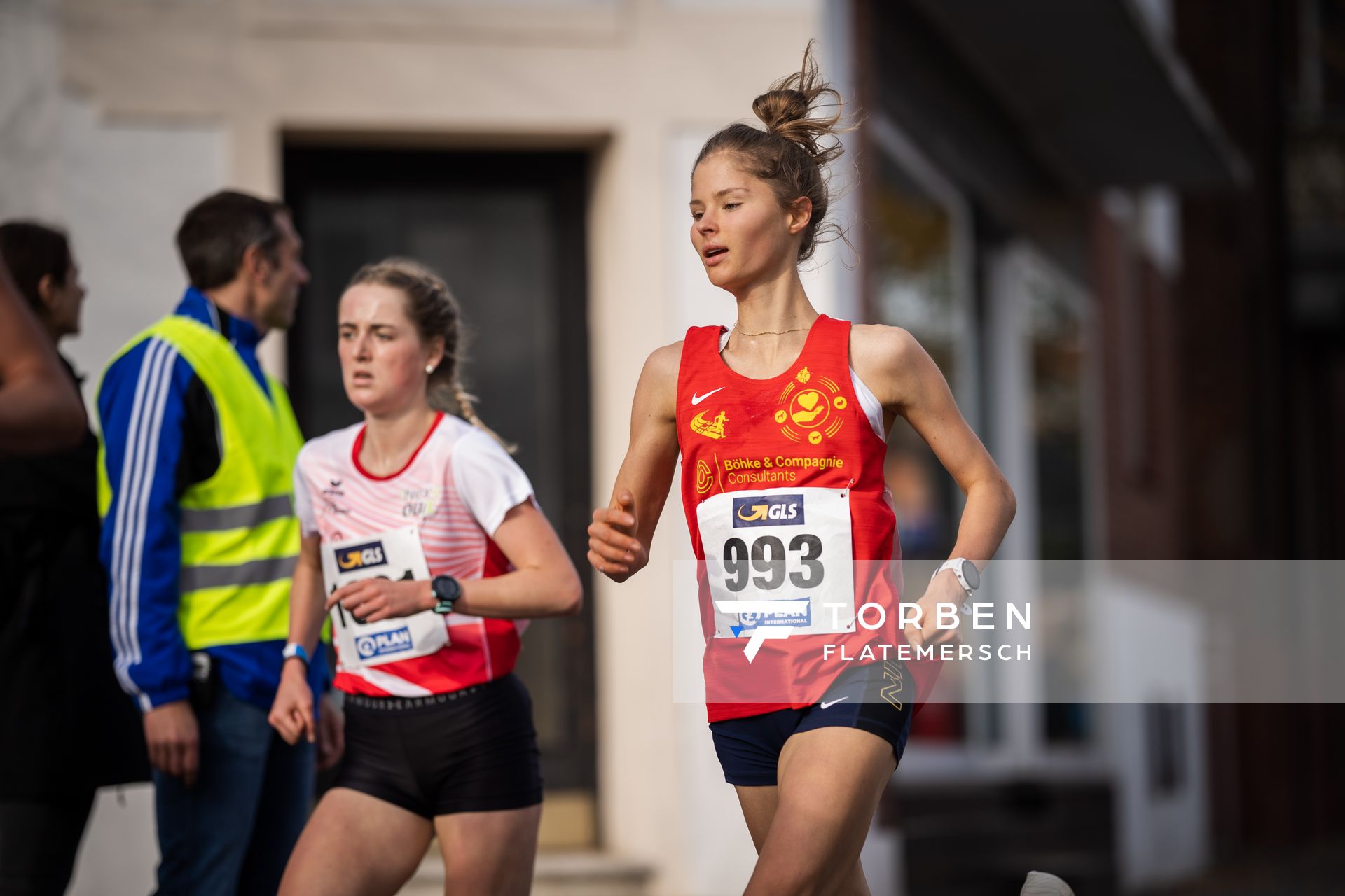 Karianne Noelken (Braunschweiger Laufclub) am 31.10.2021 waehrend der DM 10km Strasse in Uelzen