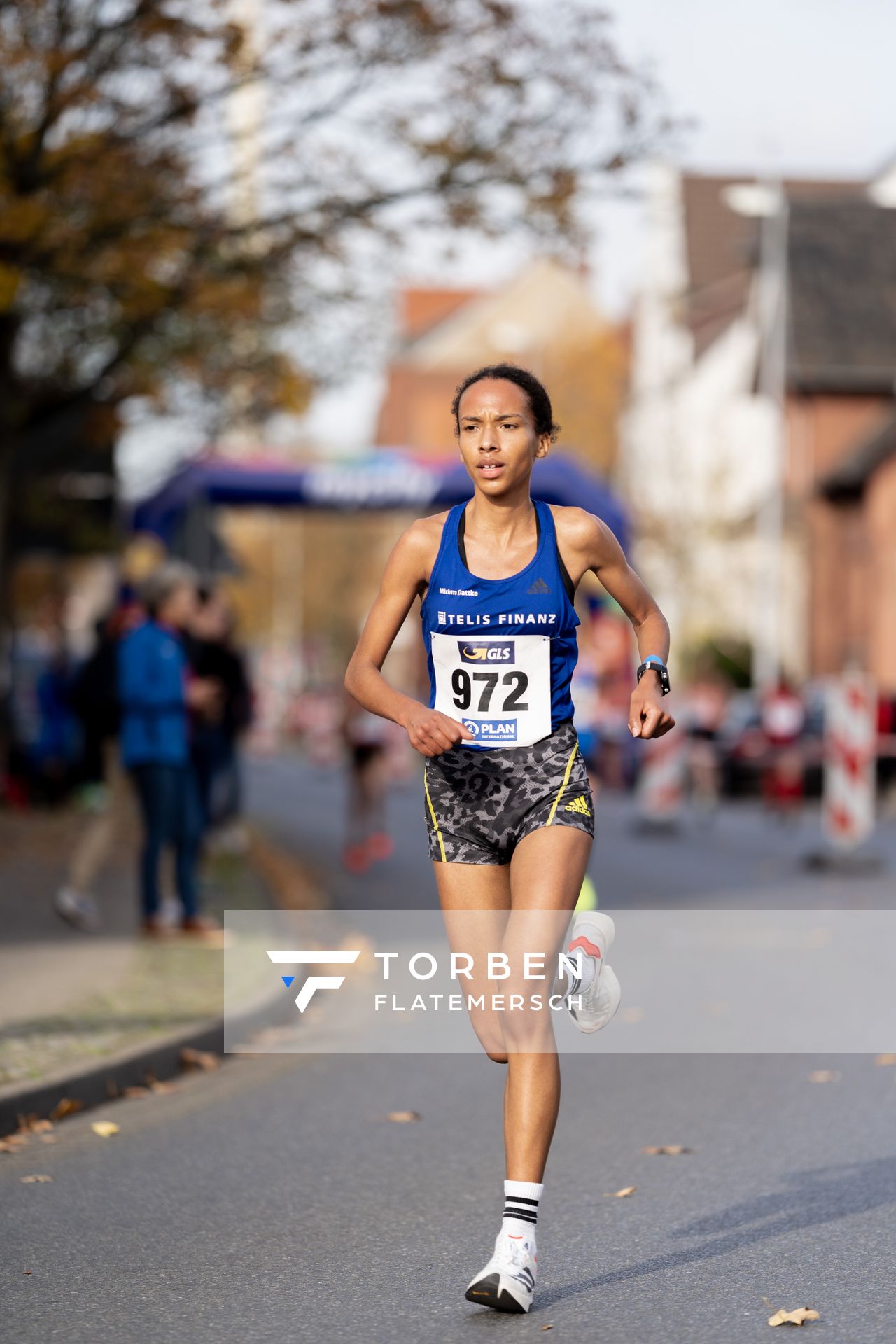 Miriam Dattke (LG TELIS FINANZ Regensburg) am 31.10.2021 waehrend der DM 10km Strasse in Uelzen