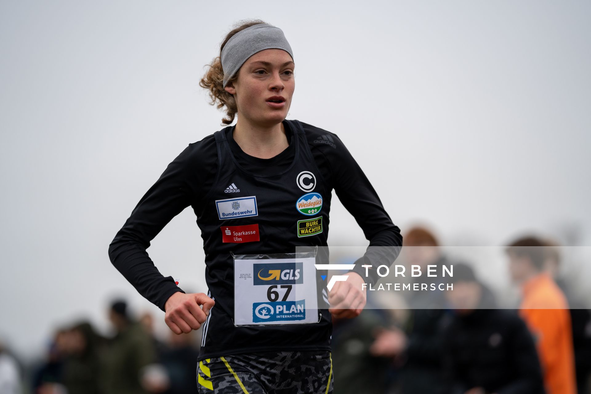 Alina Reh (SCC Berlin) am 18.12.2021 waehrend der deutschen Cross Meisterschaft 2021 in Sonsbeck