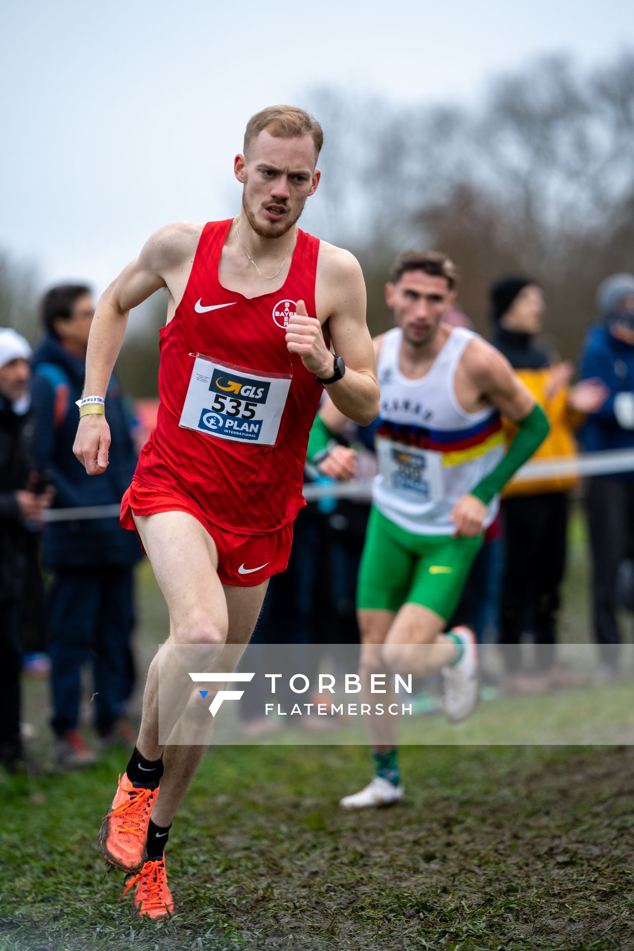Jonathan Dahlke (TSV Bayer 04 Leverkusen) am 18.12.2021 waehrend der deutschen Cross Meisterschaft 2021 in Sonsbeck