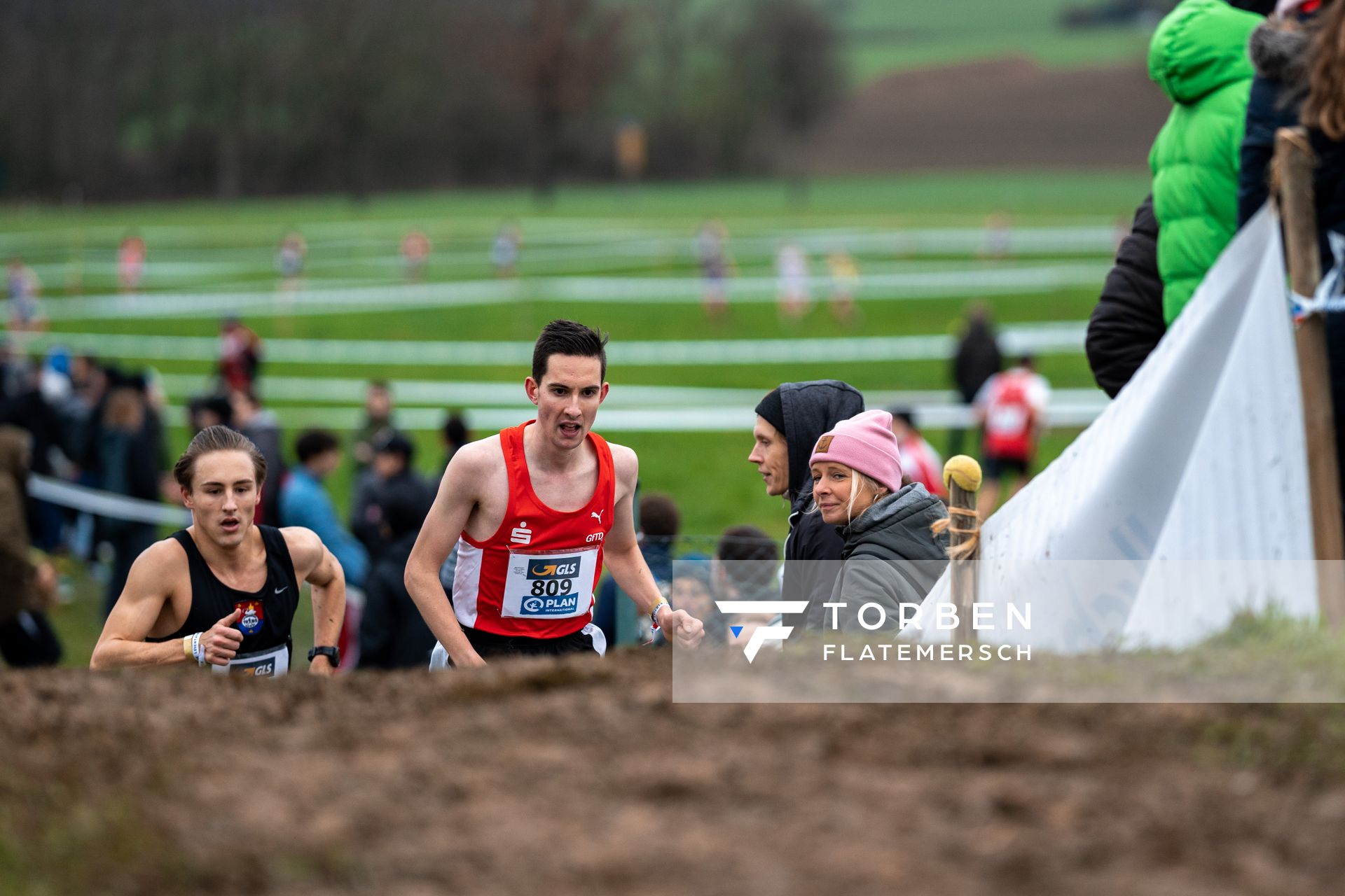 Yannick Schoenfeldt (LG Olympia Dortmund) am 18.12.2021 waehrend der deutschen Cross Meisterschaft 2021 in Sonsbeck