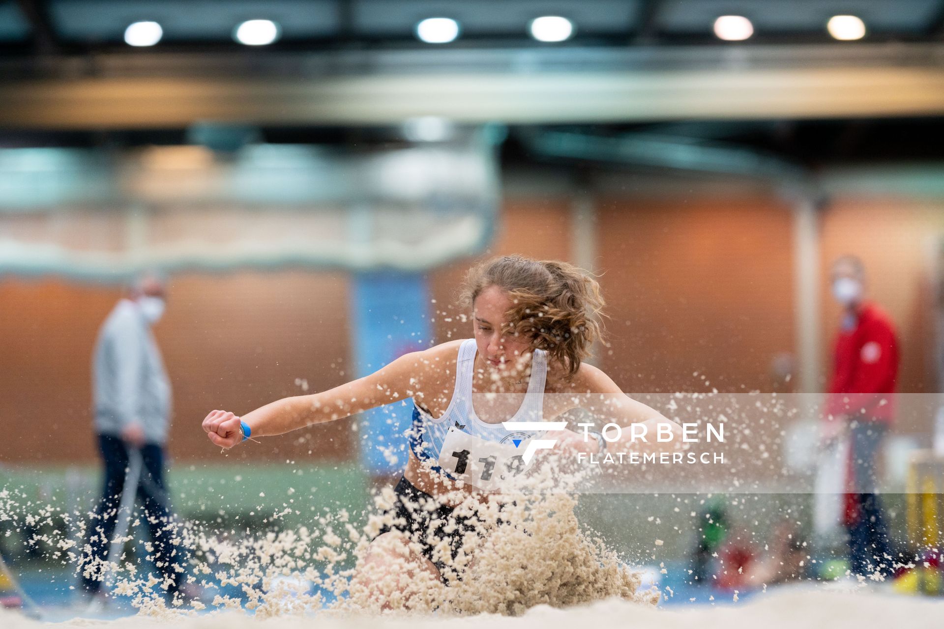 Lotta-Henrike Werner (LG Weserbergland); Niedersaechsische Hallenmeisterschaften am 22.01.2022 in der Leichtathletikhalle im Sportleistungszentrum Hannover