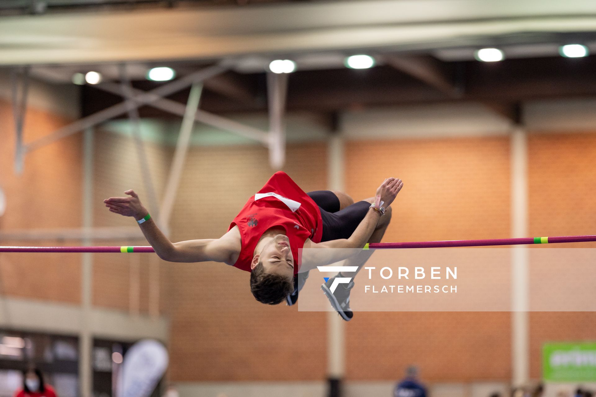 Jonas Buchberger (DSC Oldenburg); Niedersaechsische Hallenmeisterschaften am 23.01.2022 in der Leichtathletikhalle im Sportleistungszentrum Hannover