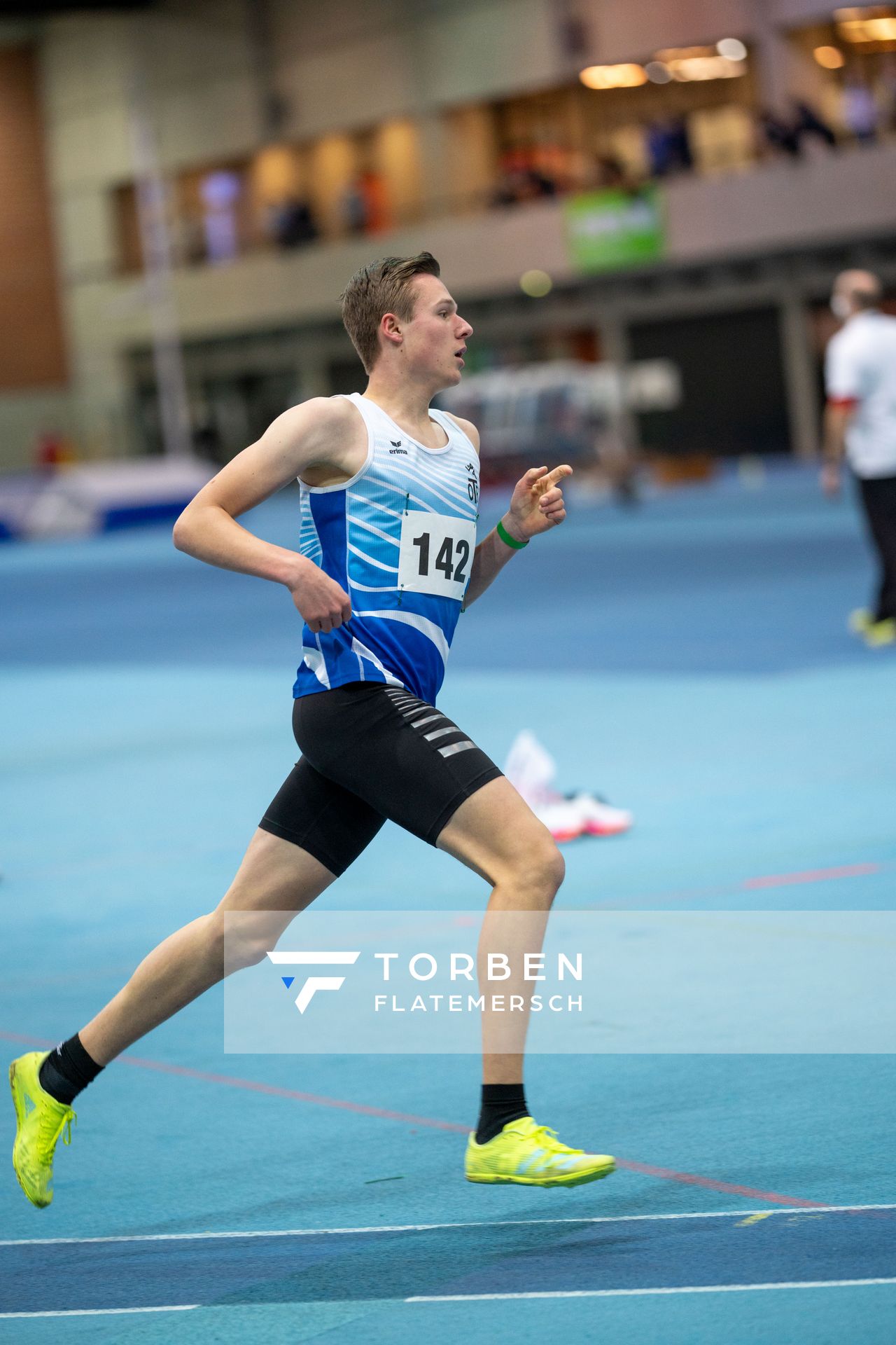 Jonas Kulgemeyer (OTB Osnabrueck); Niedersaechsische Hallenmeisterschaften am 23.01.2022 in der Leichtathletikhalle im Sportleistungszentrum Hannover