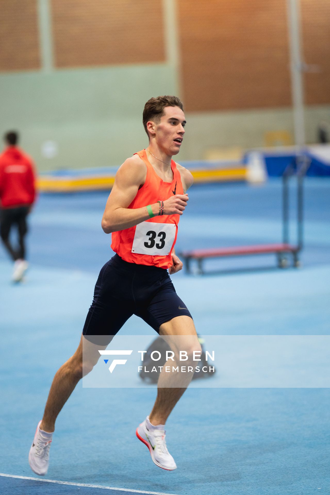 Felix Ebel (Emder Laufgemeinschaft); Niedersaechsische Hallenmeisterschaften am 23.01.2022 in der Leichtathletikhalle im Sportleistungszentrum Hannover