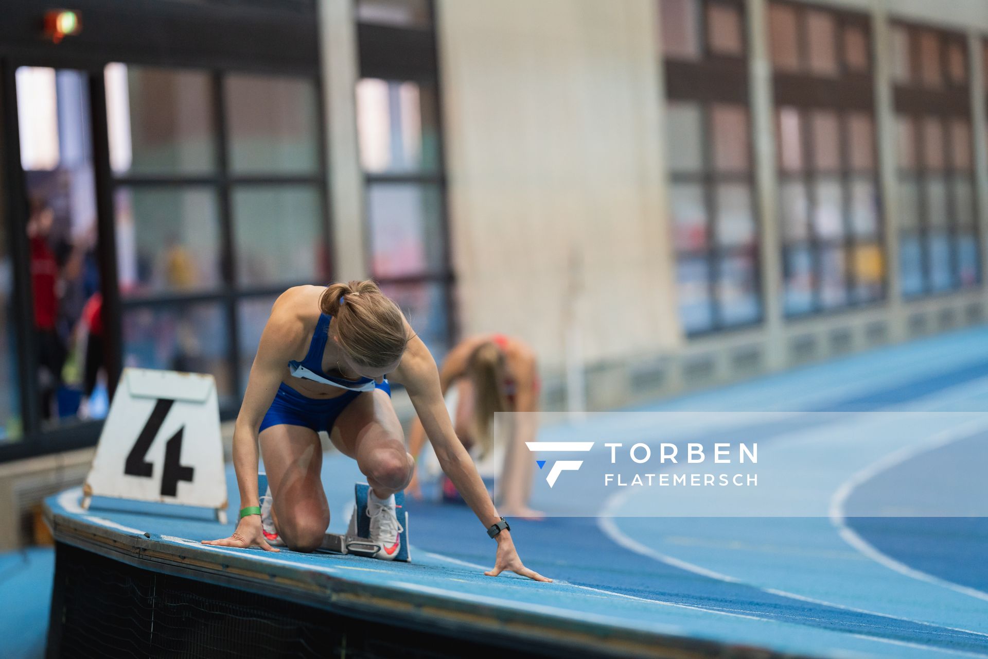 Laura Glaesner (TSV Germania Helmstedt) bei den niedersaechsischen Hallenmeisterschaften am 05.02.2022 in der Leichtathletikhalle im Sportleistungszentrum Hannover