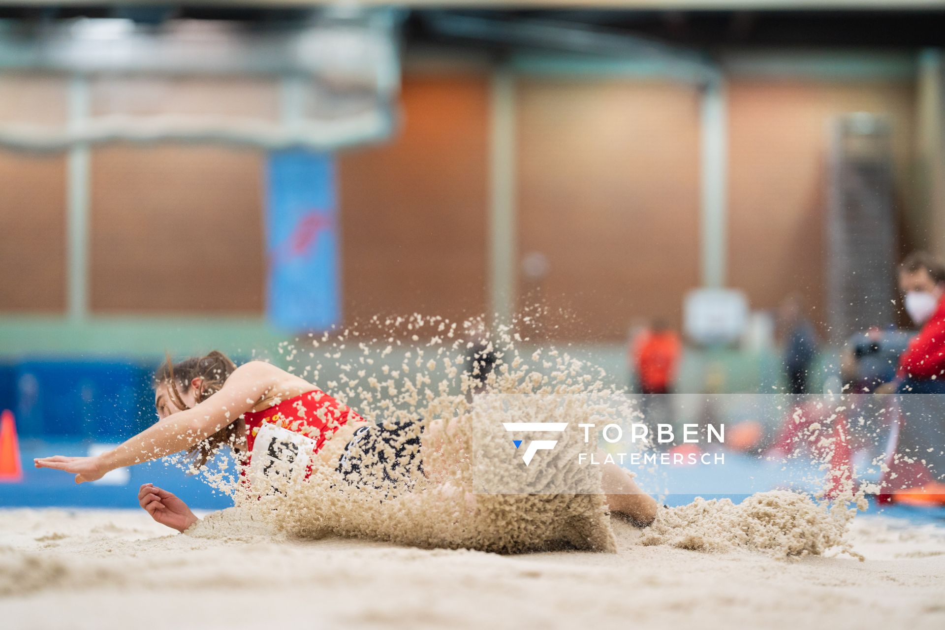 Ann-Kathrin Schmidt (Braunschweiger Laufclub) bei den niedersaechsischen Hallenmeisterschaften am 05.02.2022 in der Leichtathletikhalle im Sportleistungszentrum Hannover