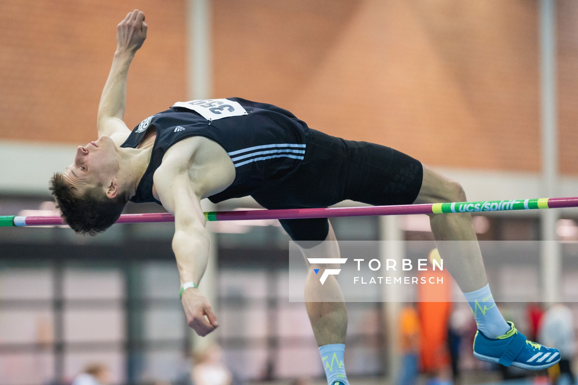 Fynn Huelsiggensen (Hannover 96) bei den niedersaechsischen Hallenmeisterschaften am 05.02.2022 in der Leichtathletikhalle im Sportleistungszentrum Hannover