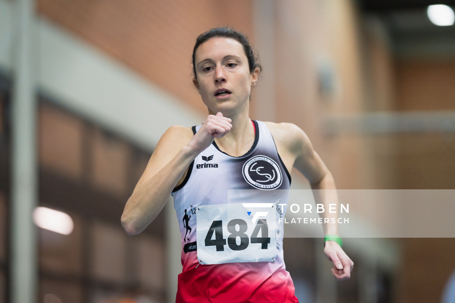 Lara Predki (Lueneburger SV) bei den niedersaechsischen Hallenmeisterschaften am 05.02.2022 in der Leichtathletikhalle im Sportleistungszentrum Hannover