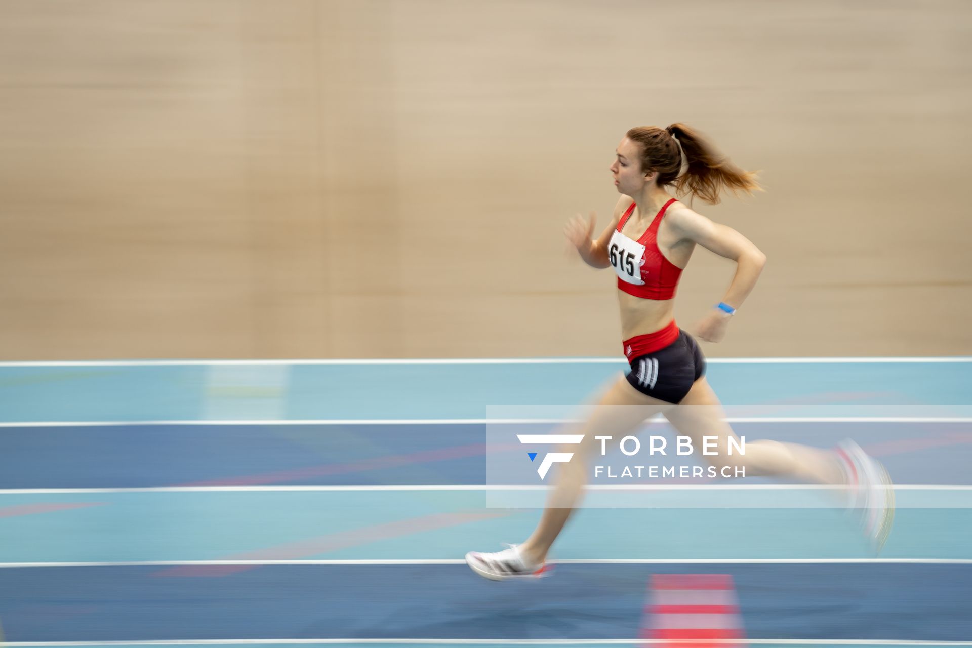 Jana Schluesche (VfL Eintracht Hannover) bei den niedersaechsischen Hallenmeisterschaften am 06.02.2022 in der Leichtathletikhalle im Sportleistungszentrum Hannover