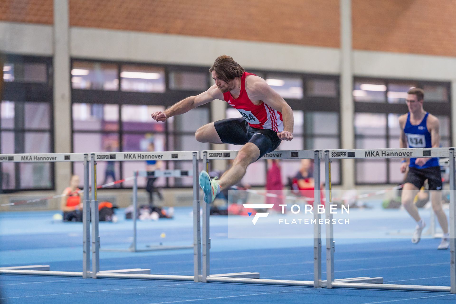 Maximilian Gilde (VfL Eintracht Hannover) bei den niedersaechsischen Hallenmeisterschaften am 06.02.2022 in der Leichtathletikhalle im Sportleistungszentrum Hannover