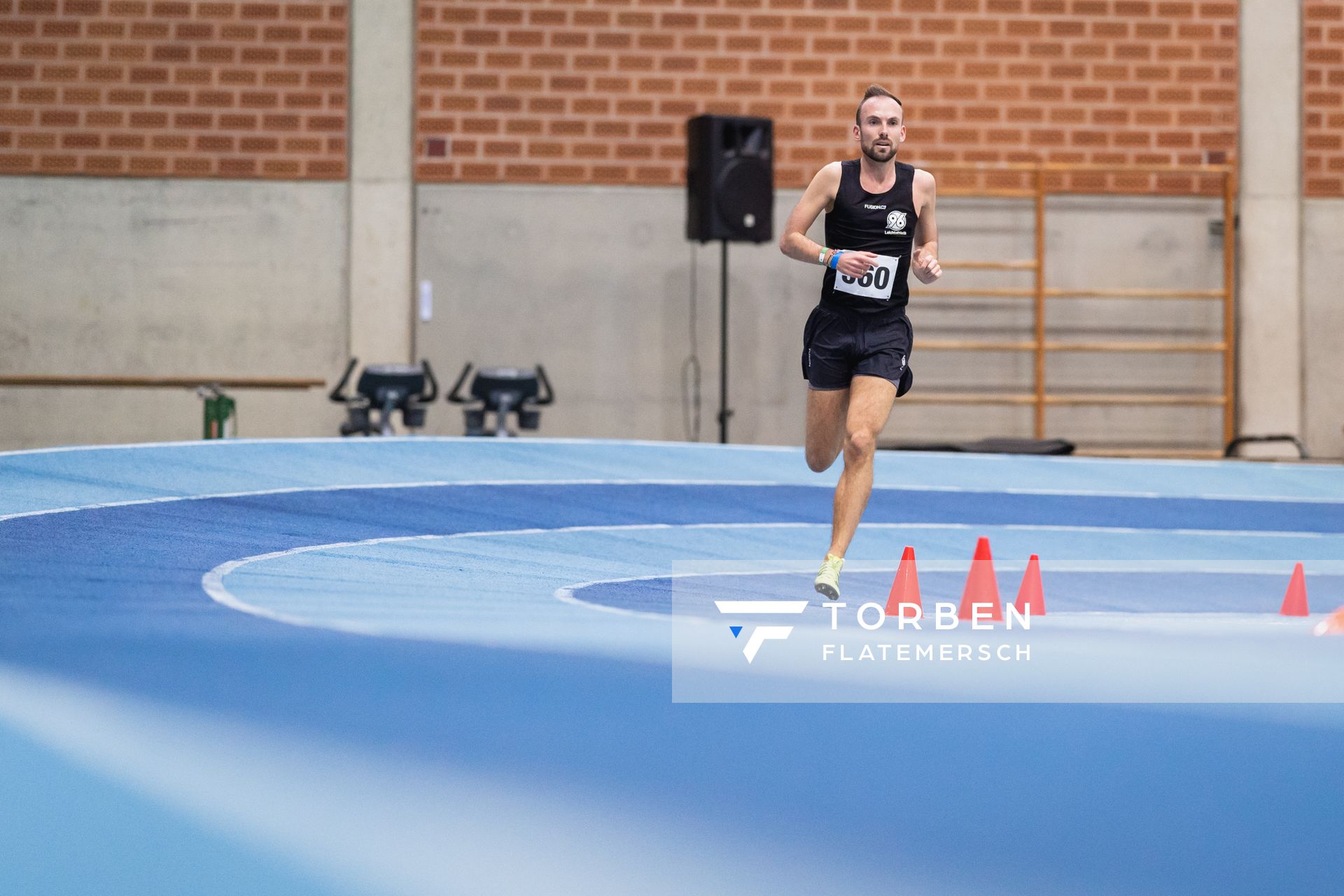 Christian Schlamelcher (Hannover 96) bei den niedersaechsischen Hallenmeisterschaften am 06.02.2022 in der Leichtathletikhalle im Sportleistungszentrum Hannover