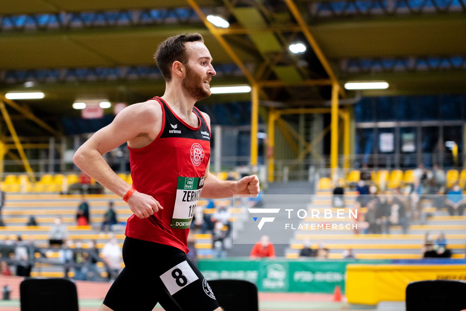 Robin Zernick (LG Osnabrueck) uber 1500m am 12.02.2022 beim PSD Bank Indoor Meeting in der Helmut-Körnig-Halle in Dortmund