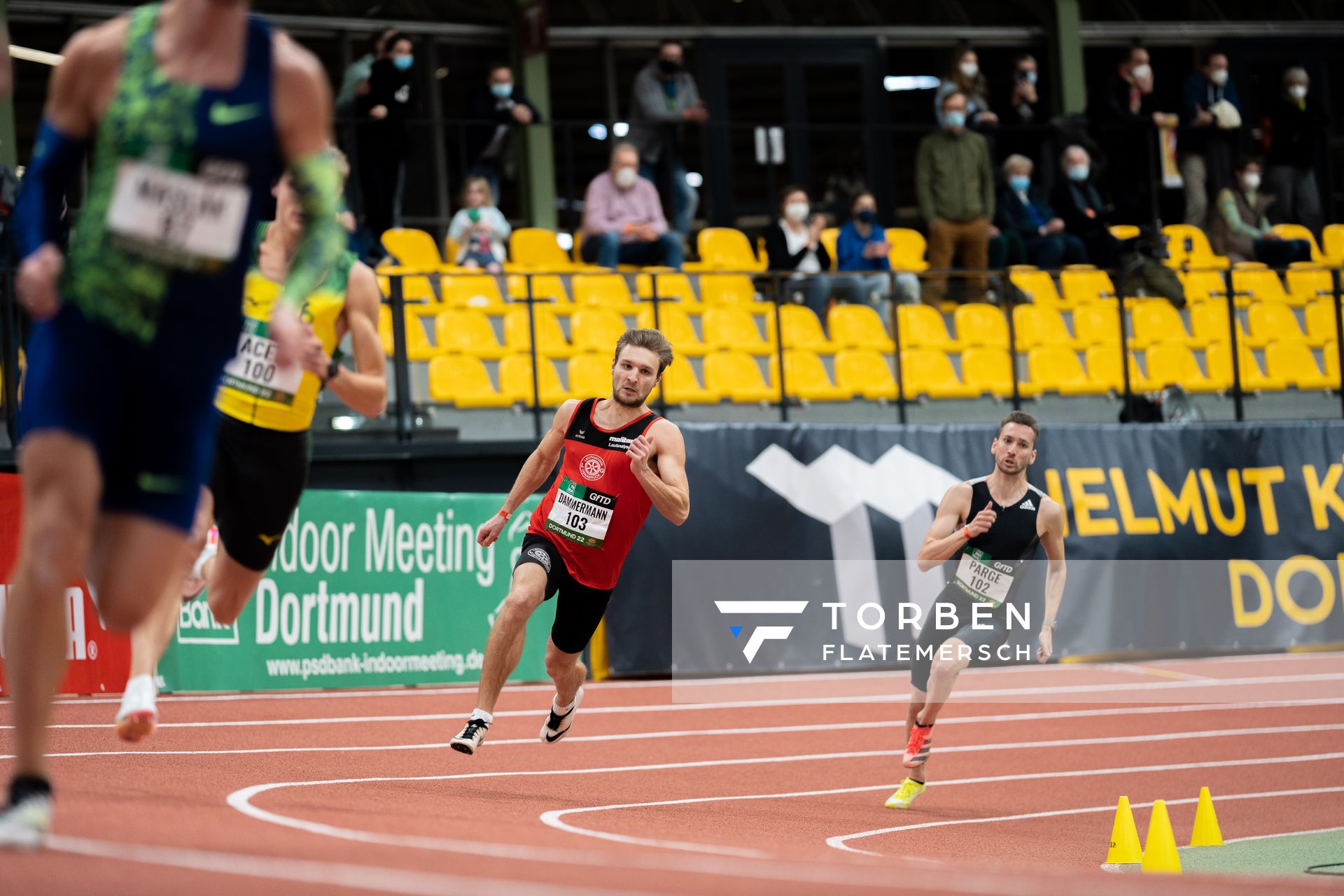 Fabian Dammermann (LG Osnabrueck) ueber 400m am 12.02.2022 beim PSD Bank Indoor Meeting in der Helmut-Körnig-Halle in Dortmund