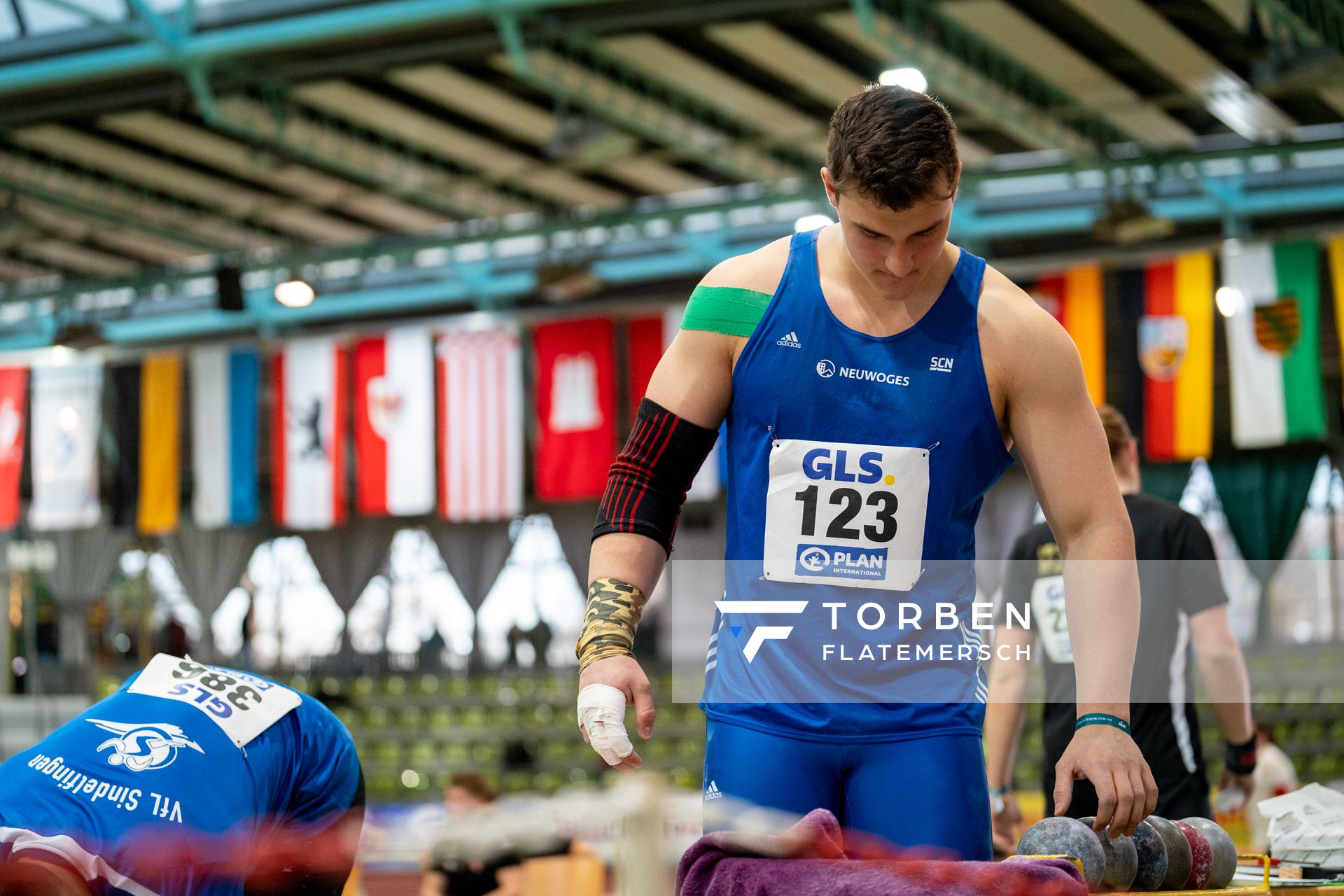 Tilman Engelbrecht (SC Neubrandenburg) am 19.02.2022 waehrend der Deutsche Jugend-Hallenmeisterschaften U20 im Glaspalast in Sindelfingen