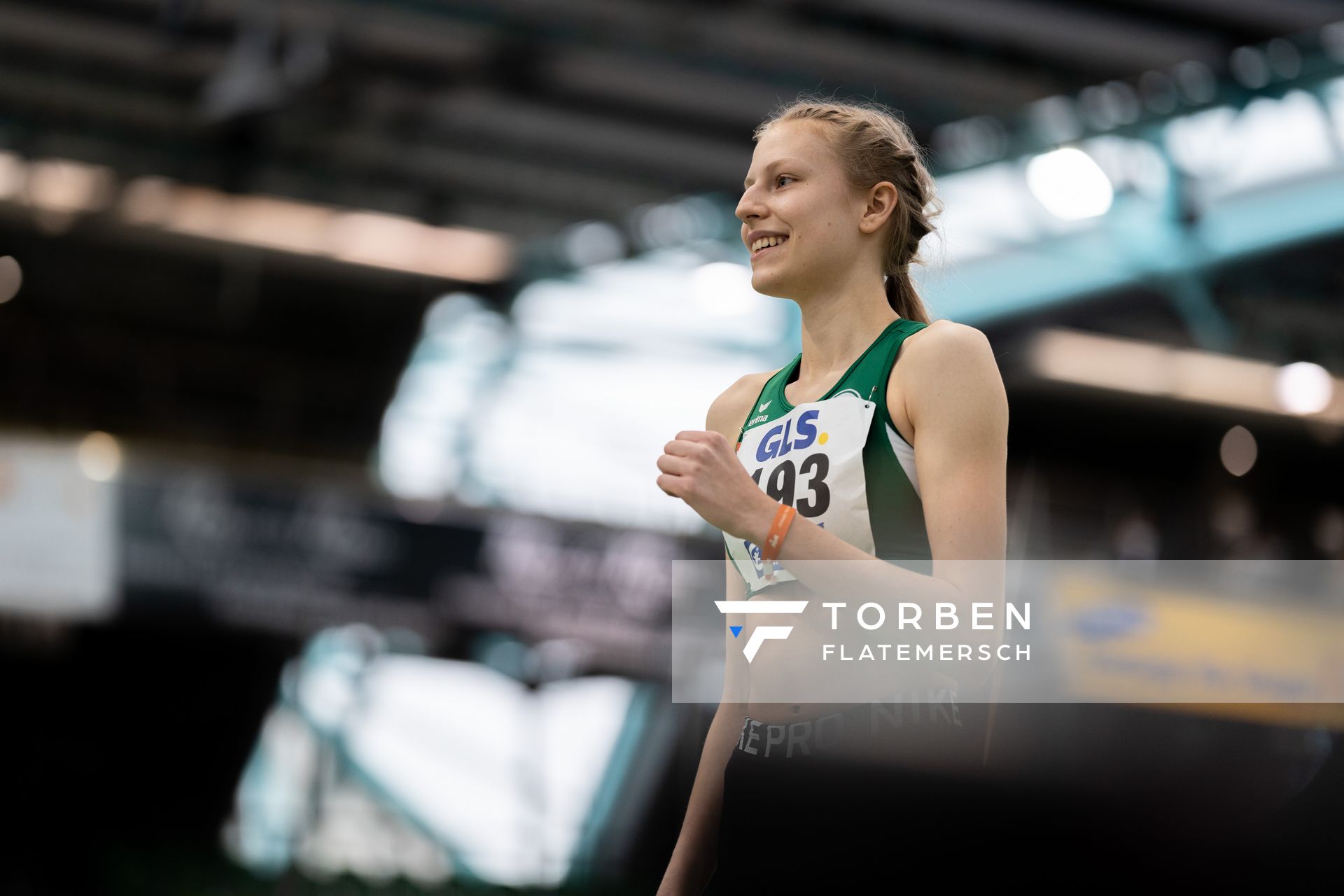 Johanna Goering (SV Salamander Kornwestheim) im Hochsprung am 20.02.2022 waehrend der Deutschen Jugend-Hallenmeisterschaften U20 im Glaspalast in Sindelfingen