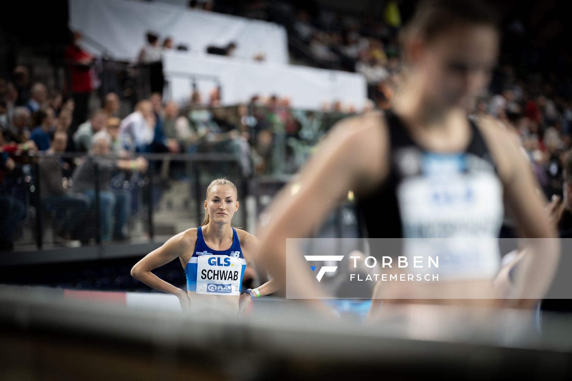 Corinna Schwab (LAC Erdgas Chemnitz) am 26.02.2022 waehrend der Deutschen Leichtathletik-Hallenmeisterschaften (Tag 1) in der Quarterback Immobilien Arena in Leipzig