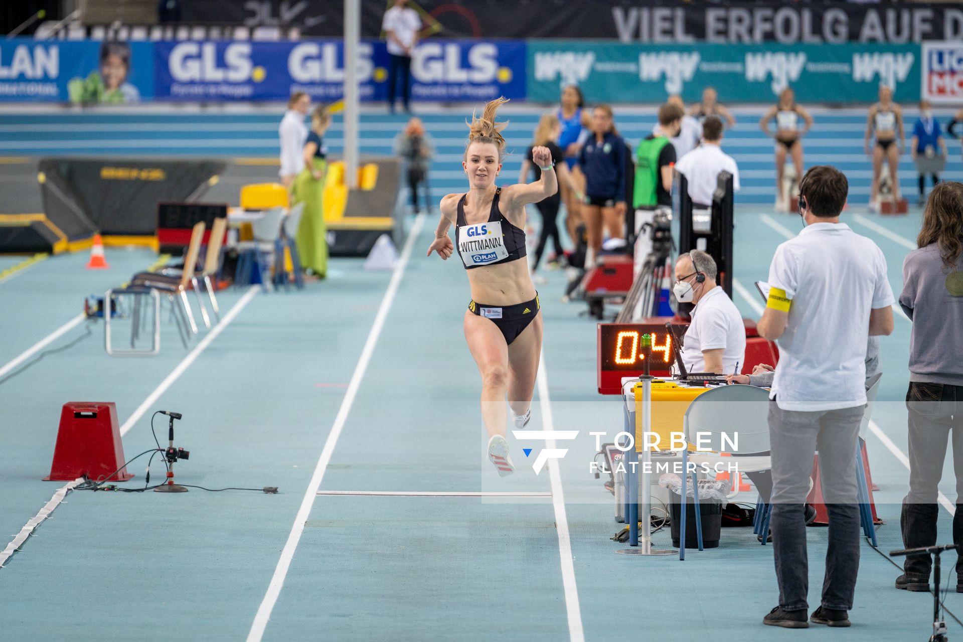 Kira Wittmann (LG Goettingen) am 26.02.2022 waehrend der Deutschen Leichtathletik-Hallenmeisterschaften (Tag 1) in der Quarterback Immobilien Arena in Leipzig