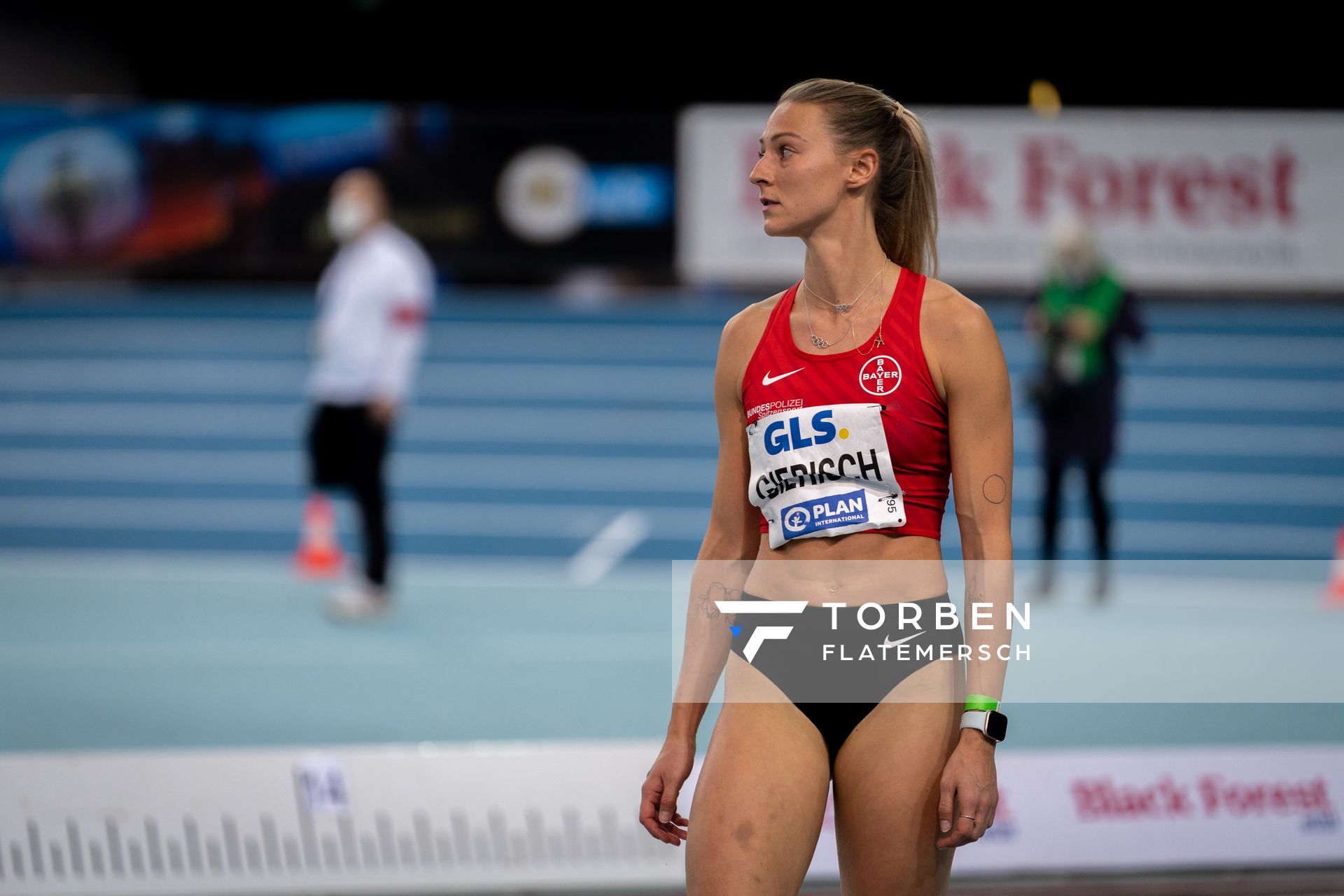 Kristin Gierisch (TSV Bayer 04 Leverkusen) am 26.02.2022 waehrend der Deutschen Leichtathletik-Hallenmeisterschaften (Tag 1) in der Quarterback Immobilien Arena in Leipzig