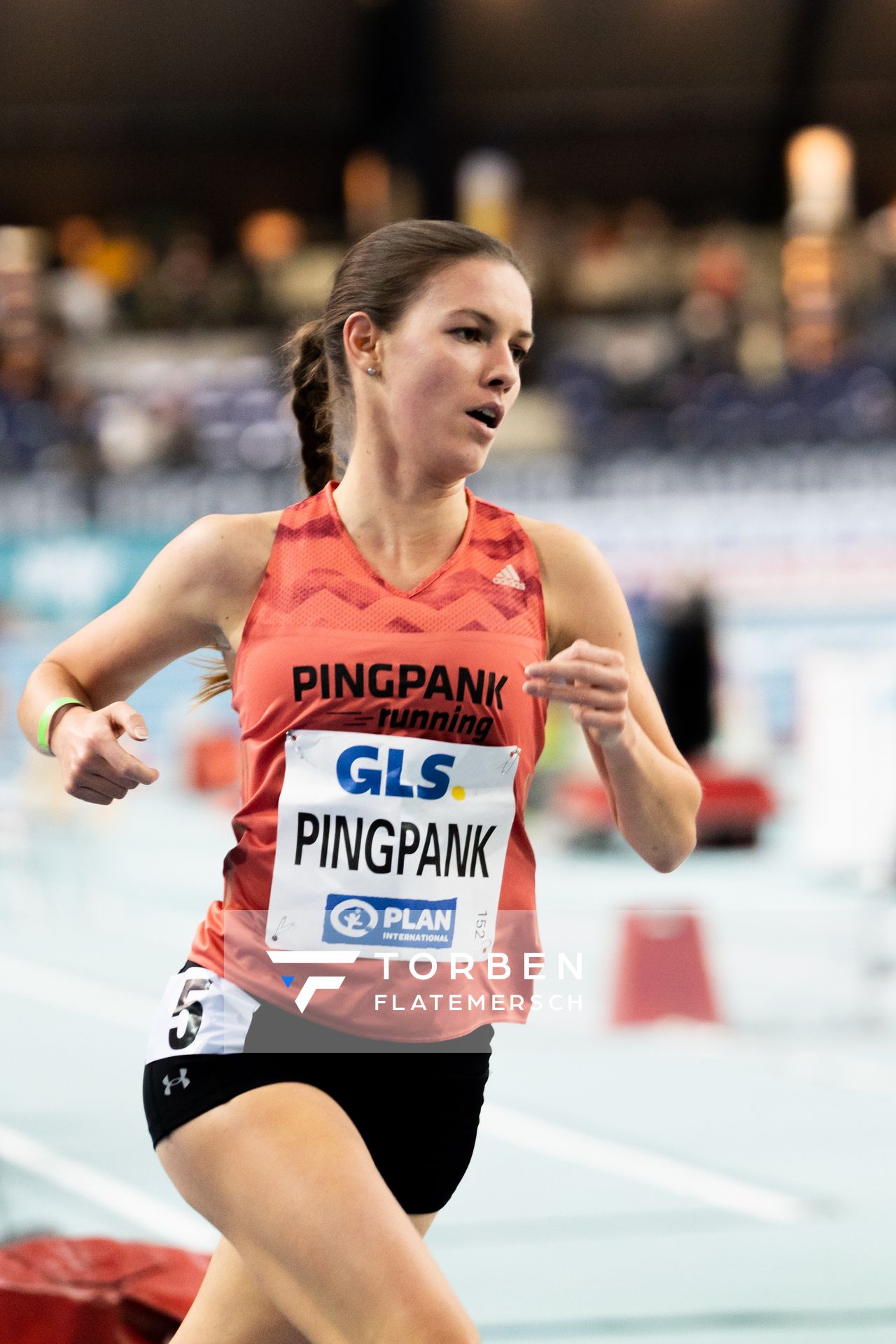 Svenja Pingpank (Hannover Athletics) am 26.02.2022 waehrend der Deutschen Leichtathletik-Hallenmeisterschaften (Tag 1) in der Quarterback Immobilien Arena in Leipzig