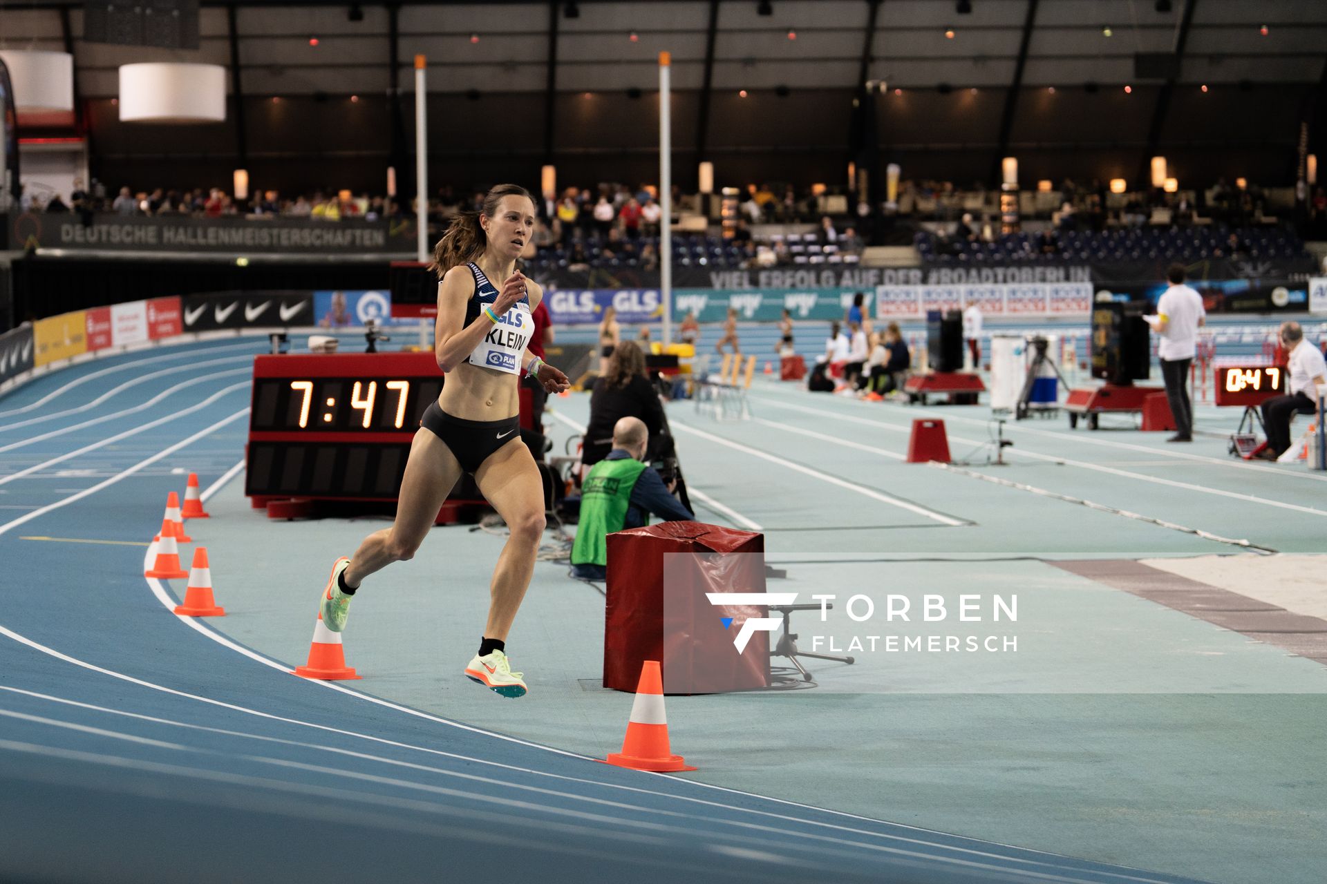 Hanna Klein (LAV Stadtwerke Tuebingen) am 26.02.2022 waehrend der Deutschen Leichtathletik-Hallenmeisterschaften (Tag 1) in der Quarterback Immobilien Arena in Leipzig