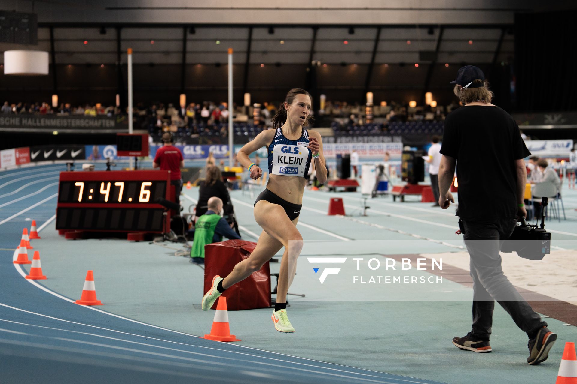 Hanna Klein (LAV Stadtwerke Tuebingen) am 26.02.2022 waehrend der Deutschen Leichtathletik-Hallenmeisterschaften (Tag 1) in der Quarterback Immobilien Arena in Leipzig