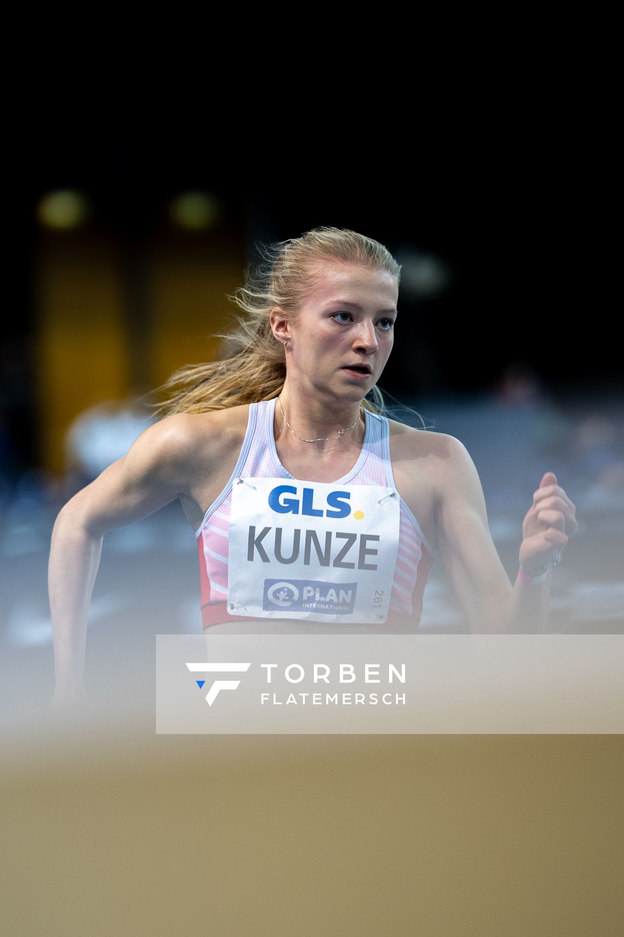 Cora Kunze (Dresdner SC 1898) am 27.02.2022 waehrend der Deutschen Leichtathletik-Hallenmeisterschaften (Tag 2) in der Quarterback Immobilien Arena in Leipzig