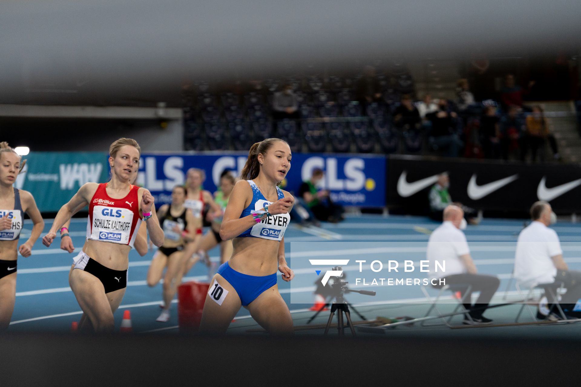 Fabiane Meyer (TV Westfalia Epe) am 27.02.2022 waehrend der Deutschen Leichtathletik-Hallenmeisterschaften (Tag 2) in der Quarterback Immobilien Arena in Leipzig