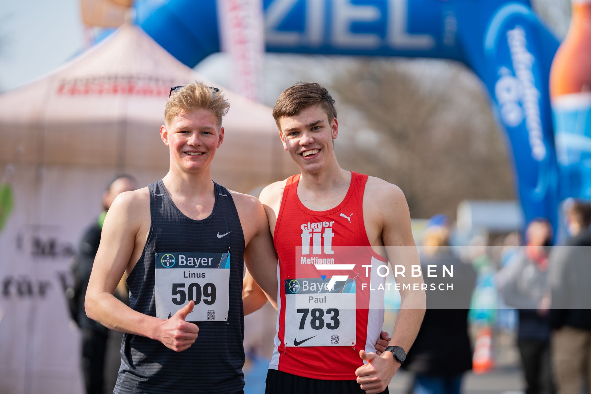 Linus Anneken (TV Mettingen) und Paul Kamp (TV Mettingen) am 06.03.2022 in Leverkusen