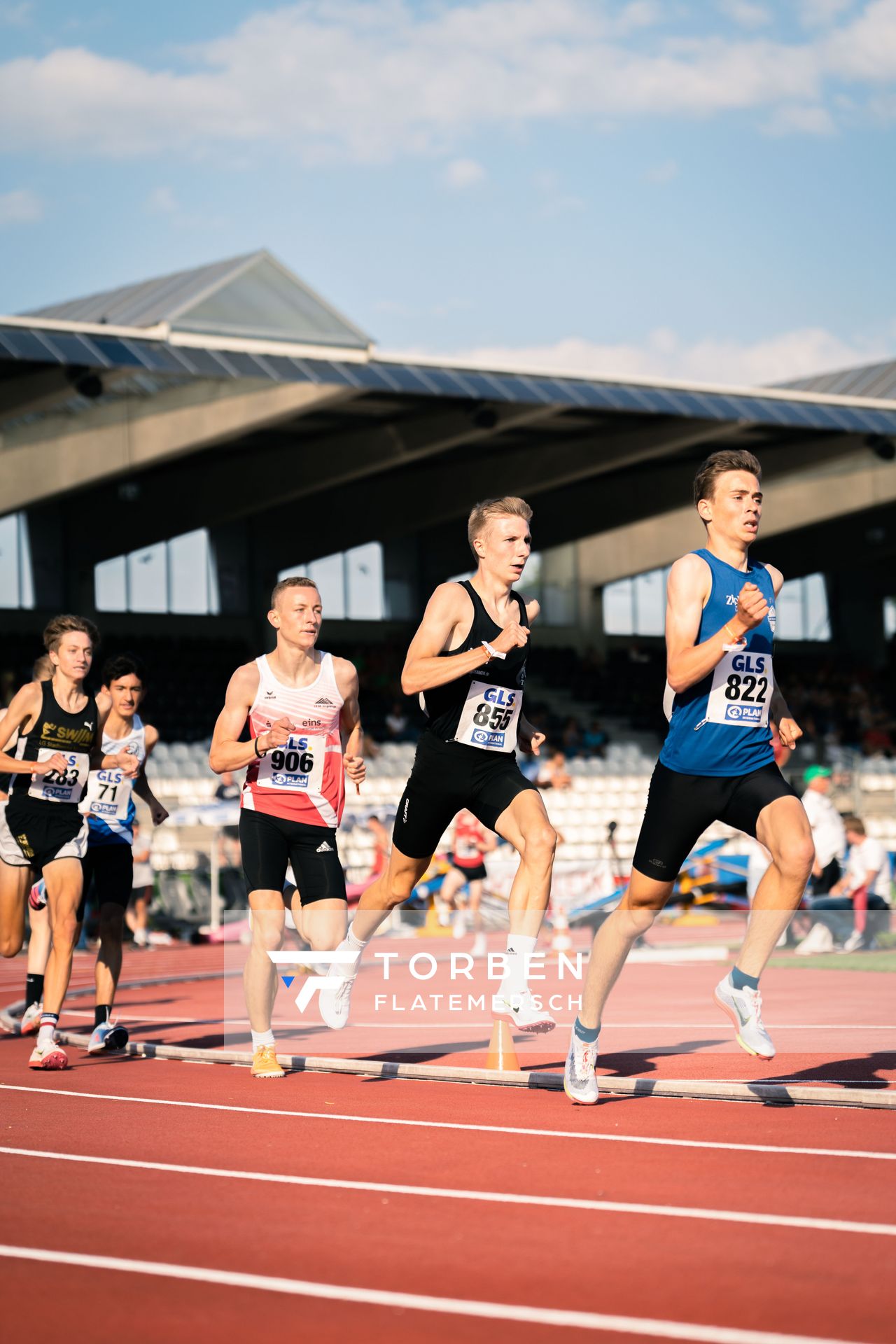 Lilly Steingass (TSV Einheit Grimma), Aaron Nikolas Schubert (SC DHfK Leipzig e.V.), Christopher Arnold (LV 90 Erzgebirge) am 15.07.2022 waehrend den deutschen Leichtathletik-Jugendmeisterschaften 2022 in Ulm