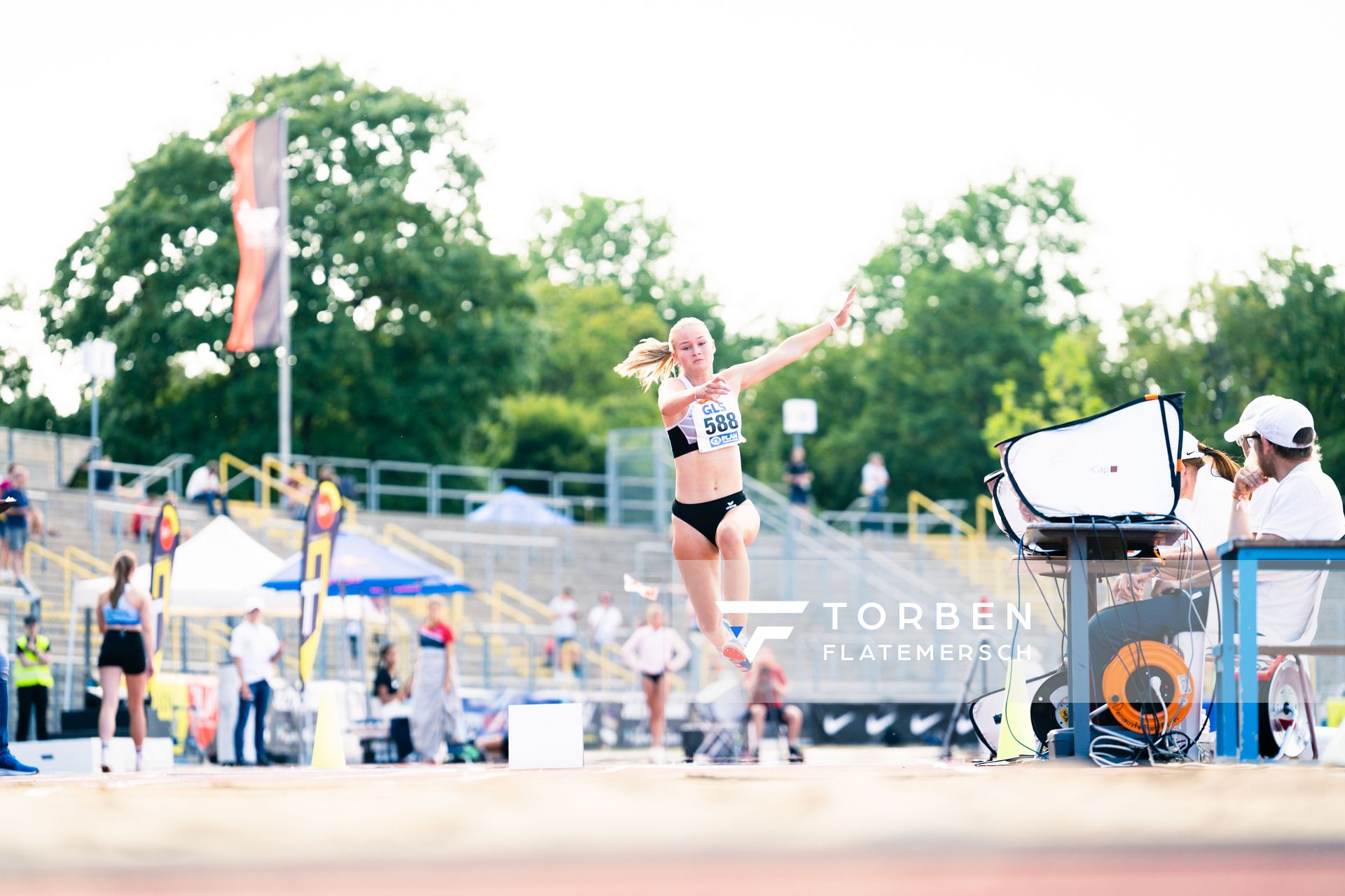 Charlotte Grimm (LC Nordhorn) am 15.07.2022 waehrend den deutschen Leichtathletik-Jugendmeisterschaften 2022 in Ulm