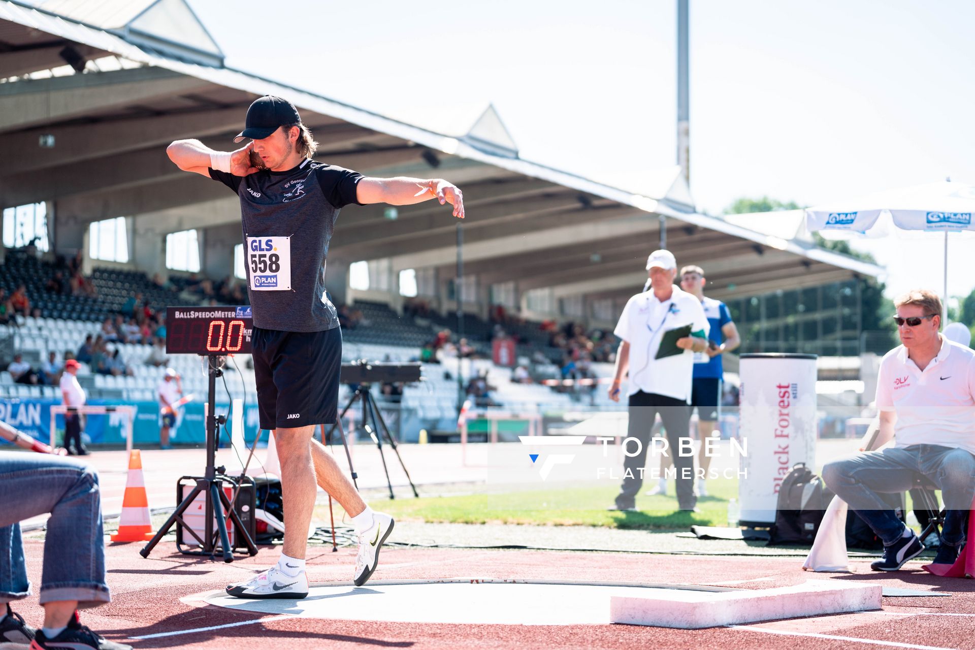 William Wolzenburg (SV Georgsheil) im Kugelstossen am 16.07.2022 waehrend den deutschen Leichtathletik-Jugendmeisterschaften 2022 in Ulm