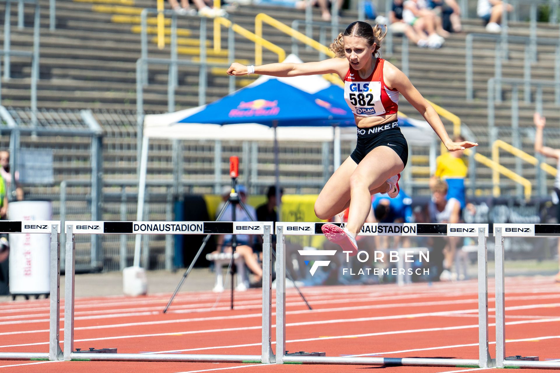 Leni Viehweger (VfL Lingen) am 16.07.2022 waehrend den deutschen Leichtathletik-Jugendmeisterschaften 2022 in Ulm