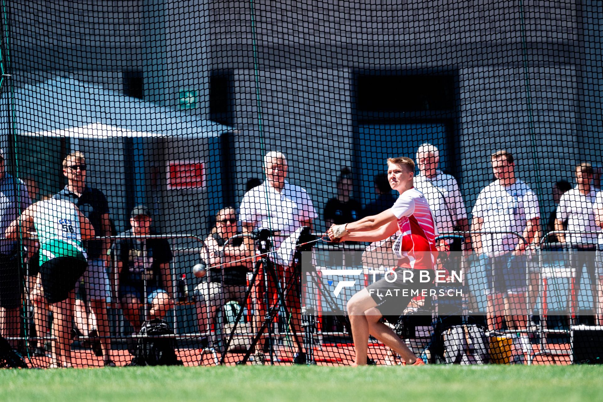 Lennart Hundertmark (Einbecker SV) beim Hammerwurf am 16.07.2022 waehrend den deutschen Leichtathletik-Jugendmeisterschaften 2022 in Ulm