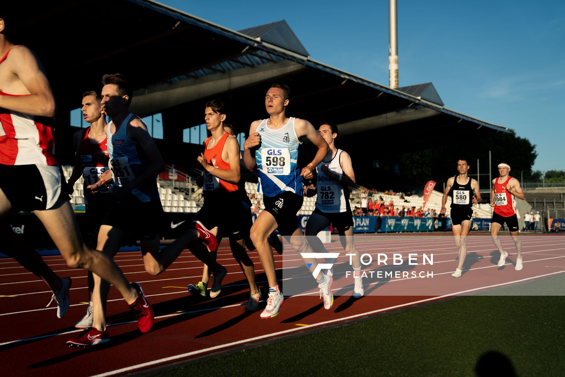 Rodion Beimler (LC Cottbus) und Jonas Kulgemeyer (OTB Osnabrueck) am 16.07.2022 waehrend den deutschen Leichtathletik-Jugendmeisterschaften 2022 in Ulm
