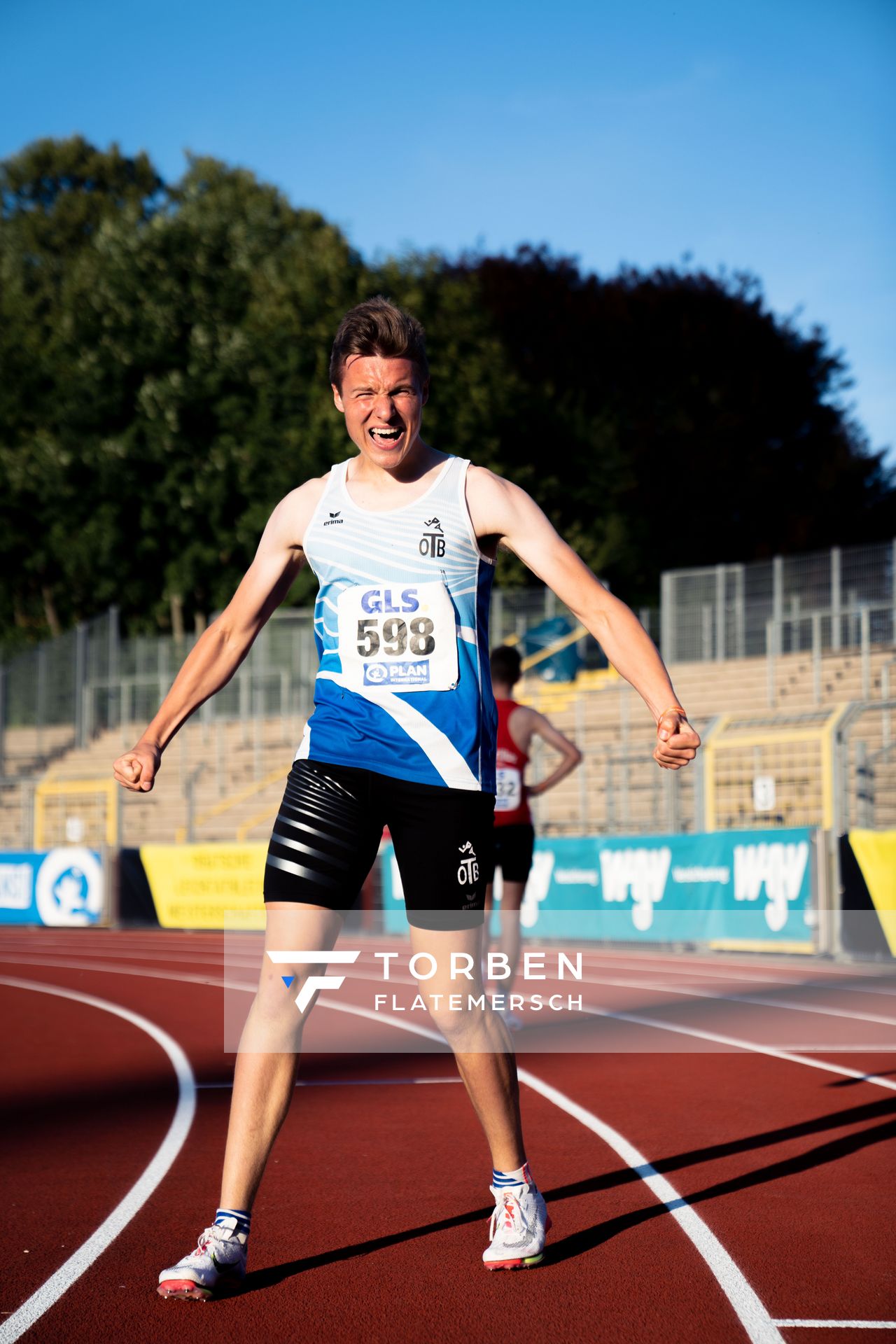 Freude bei Jonas Kulgemeyer (OTB Osnabrueck) am 16.07.2022 waehrend den deutschen Leichtathletik-Jugendmeisterschaften 2022 in Ulm