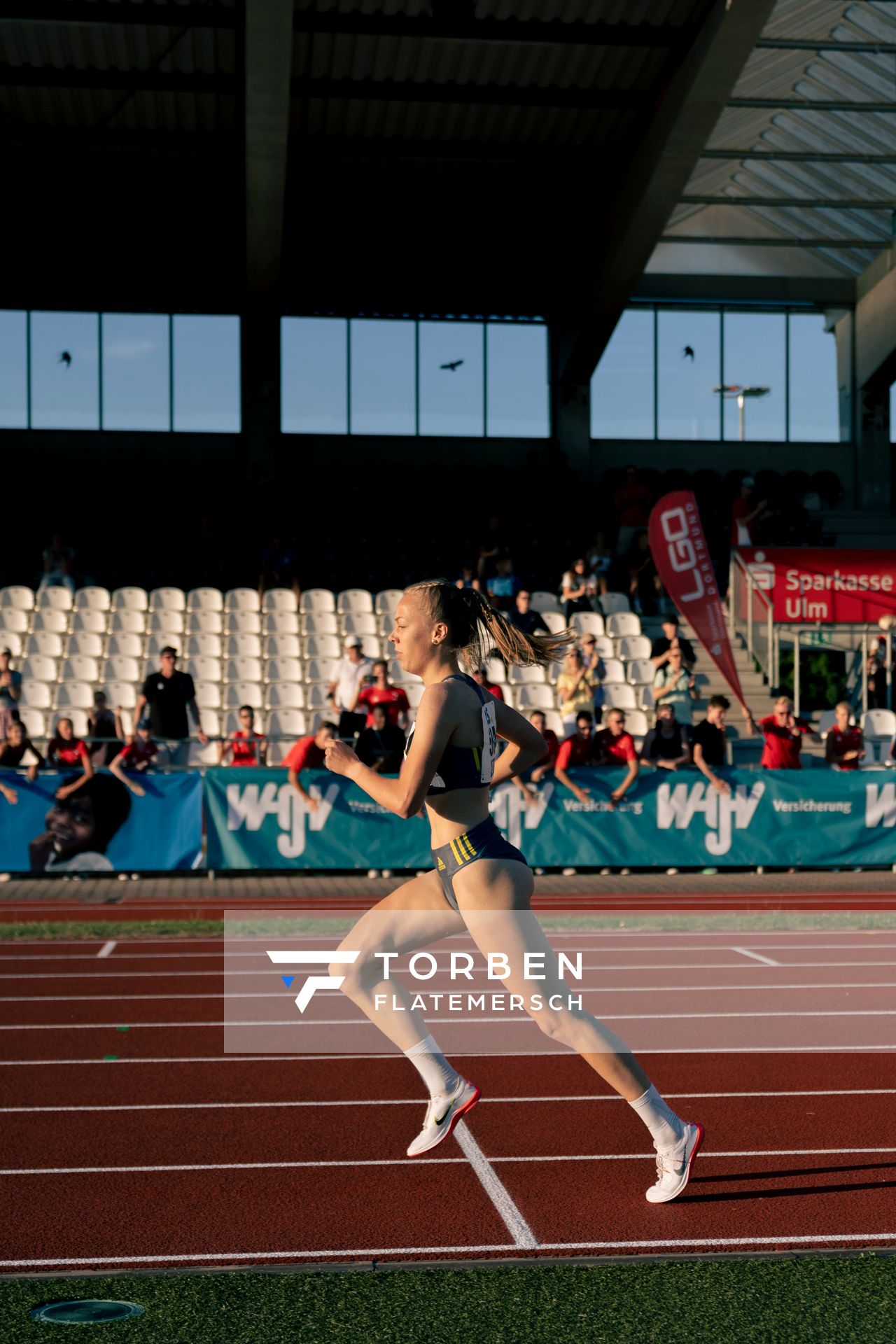 Carolin Hinrichs (VfL Loeningen) am 16.07.2022 waehrend den deutschen Leichtathletik-Jugendmeisterschaften 2022 in Ulm