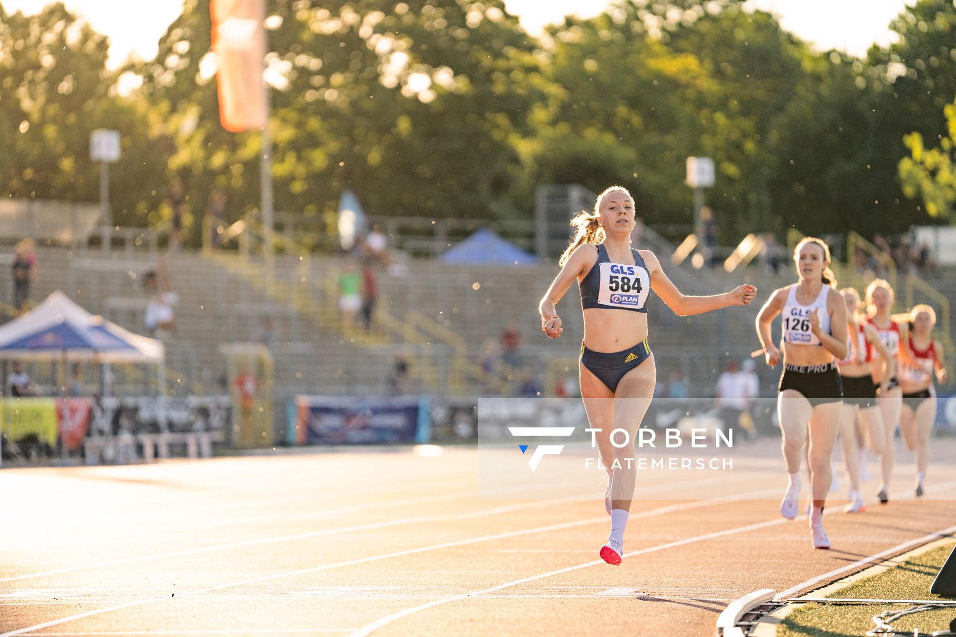 Carolin Hinrichs (VfL Loeningen) am 16.07.2022 waehrend den deutschen Leichtathletik-Jugendmeisterschaften 2022 in Ulm