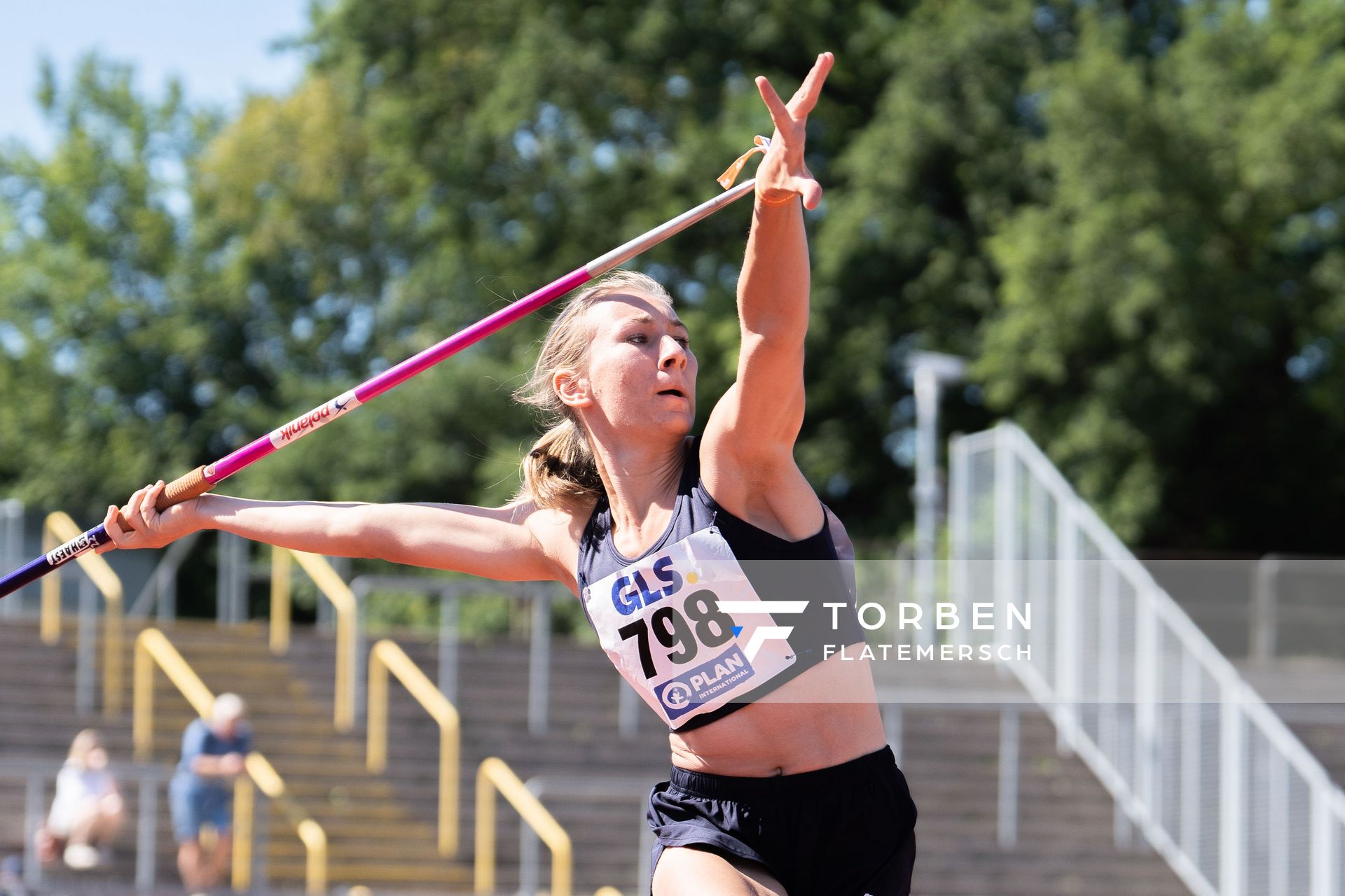 Emma Kaul (USC Mainz) im Speerwurf am 17.07.2022 waehrend den deutschen Leichtathletik-Jugendmeisterschaften 2022 in Ulm