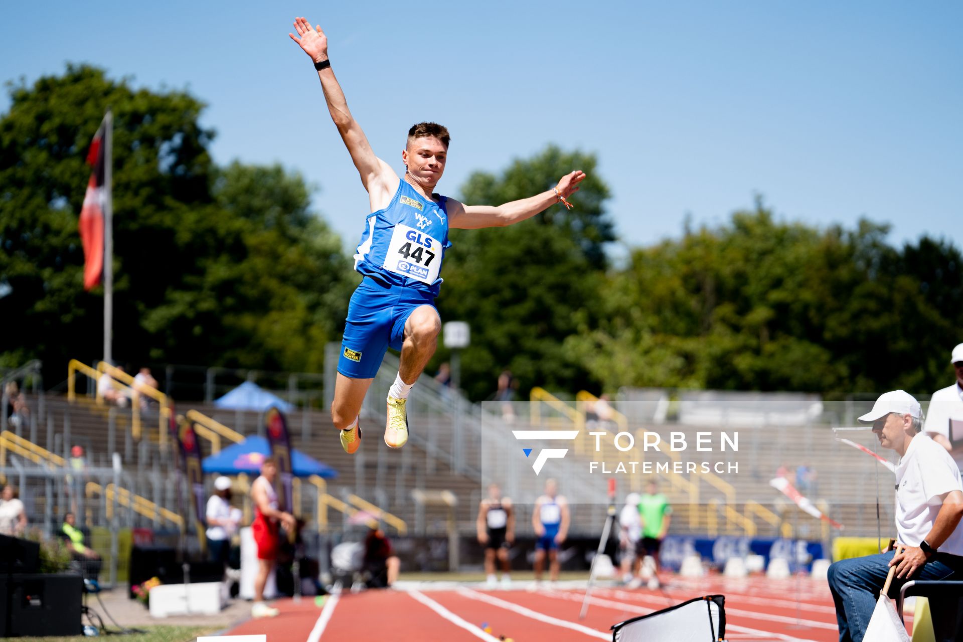 Oliver Koletzko (Wiesbadener LV) im Weitsprung am 17.07.2022 waehrend den deutschen Leichtathletik-Jugendmeisterschaften 2022 in Ulm