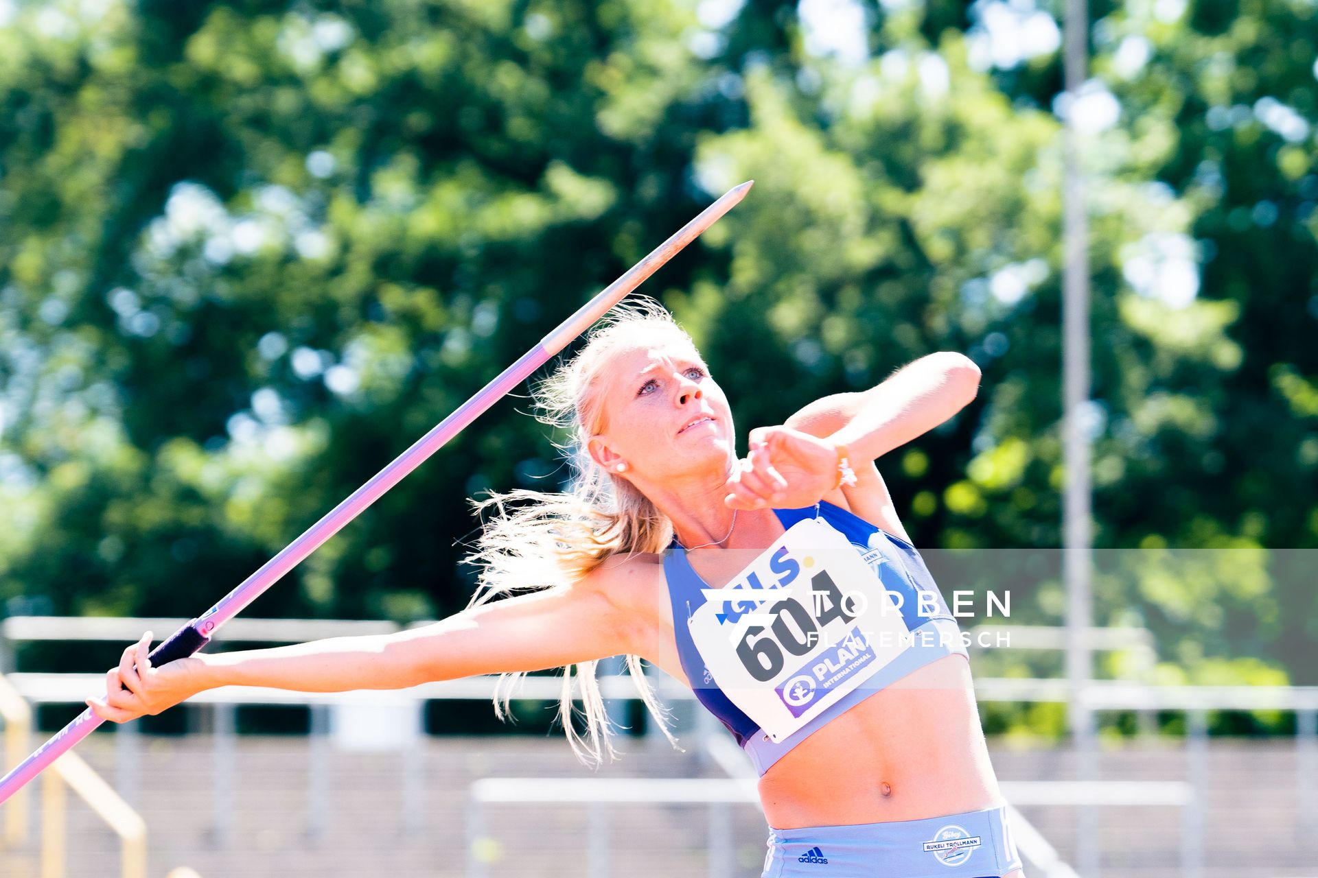 Veronique Quednau (Rukeli Trollmann e. V.) beim Speerwurf am 17.07.2022 waehrend den deutschen Leichtathletik-Jugendmeisterschaften 2022 in Ulm