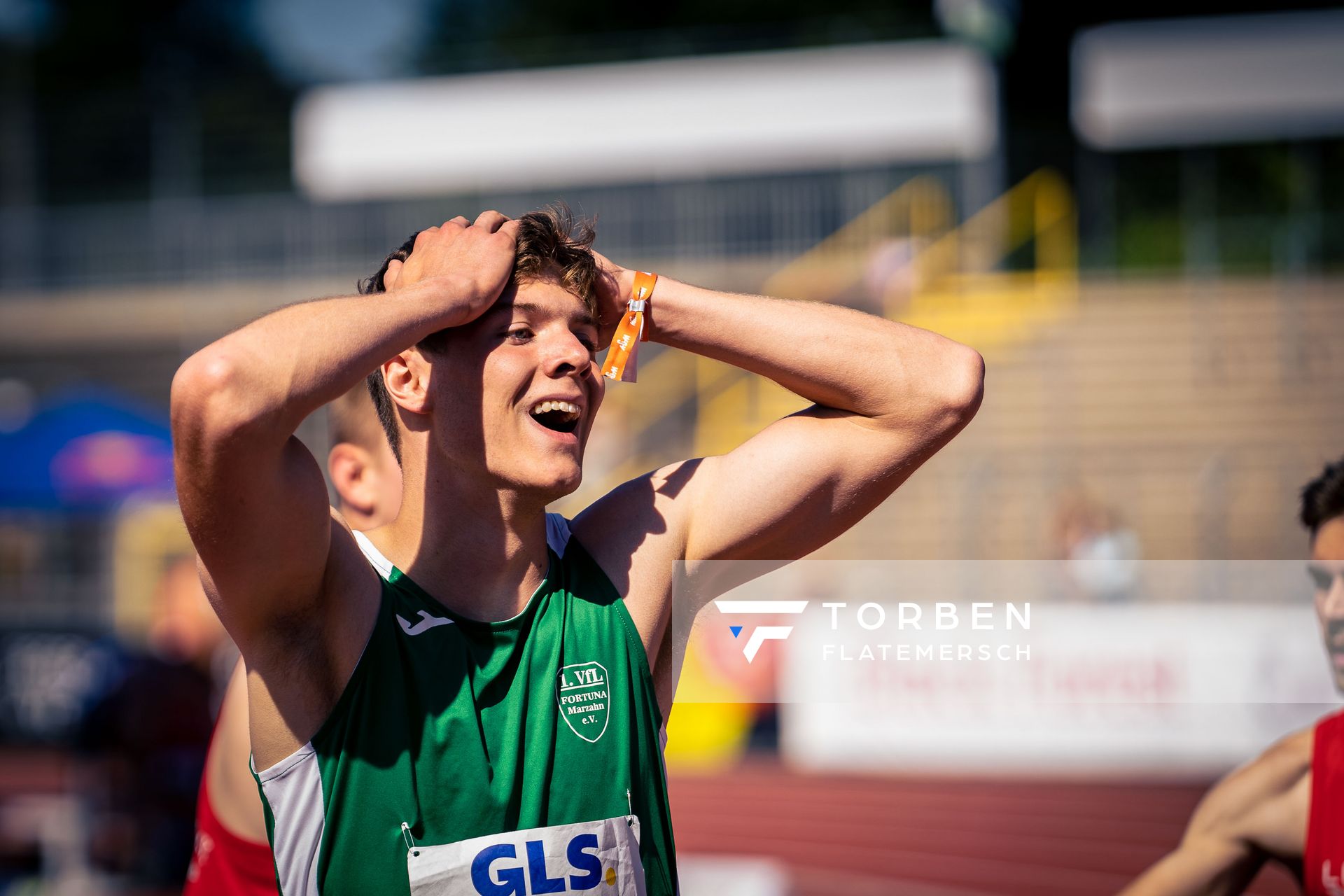 Friedrich Rumpf (1.VfL FORTUNA Marzahn) nach dem 200m Finale am 17.07.2022 waehrend den deutschen Leichtathletik-Jugendmeisterschaften 2022 in Ulm