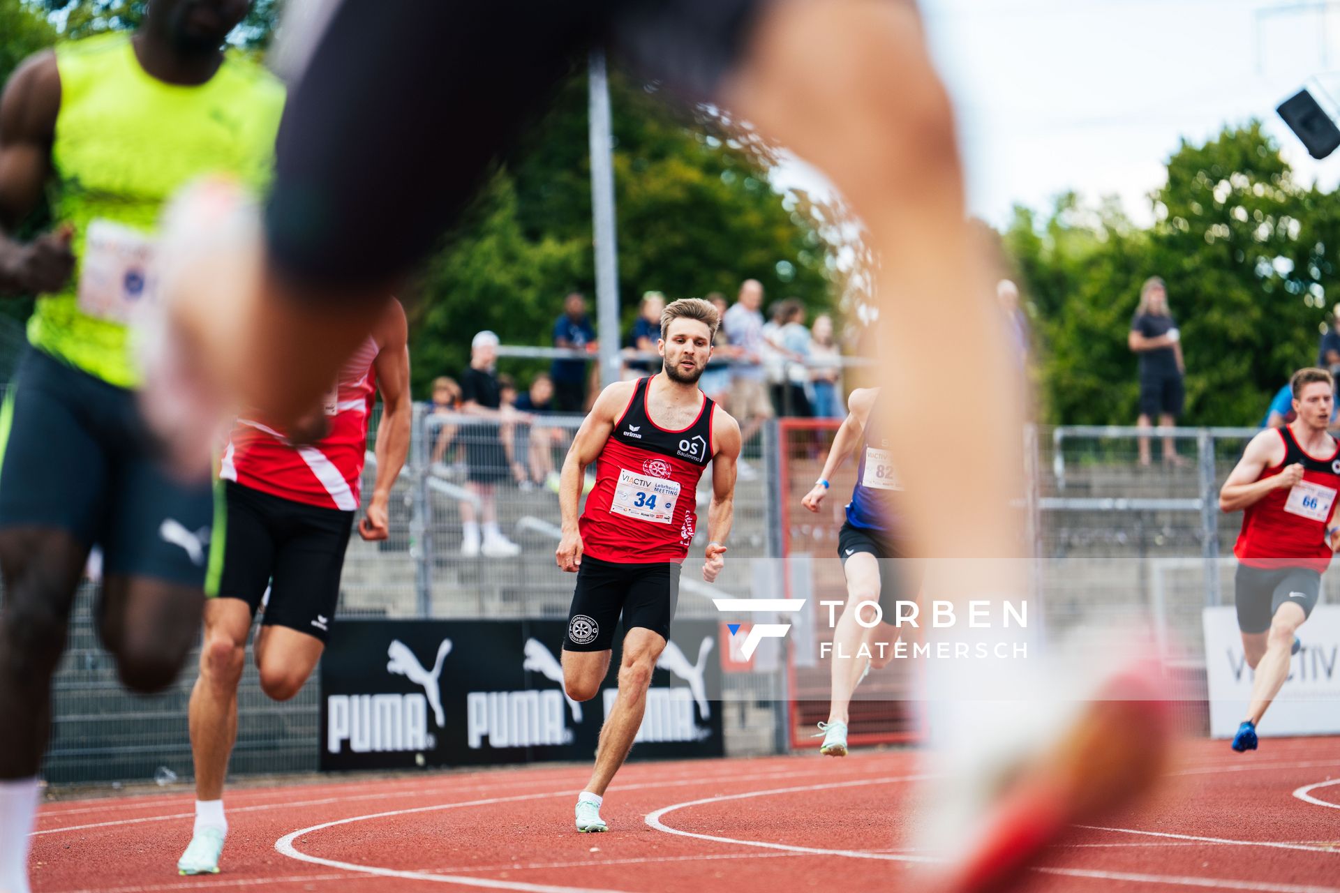 Fabian Dammermann (LG Osnabrueck) ueber 400m am 06.08.2022 beim Lohrheide-Meeting im Lohrheidestadion in Bochum-Wattenscheid