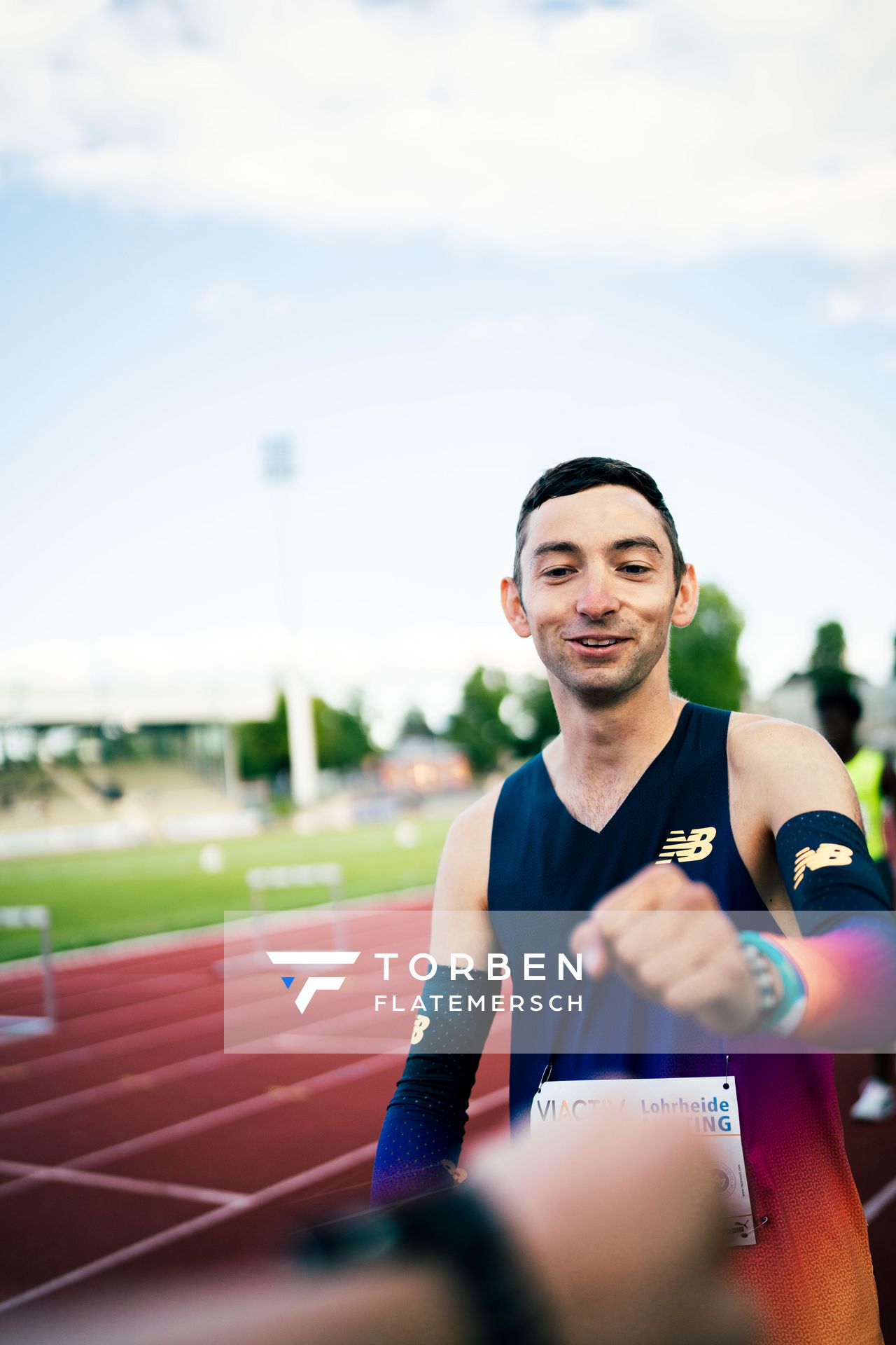 Maximilian Thorwirth (SFD 75 Duesseldorf-Sued) vor dem 1500m Lauf am 06.08.2022 beim Lohrheide-Meeting im Lohrheidestadion in Bochum-Wattenscheid