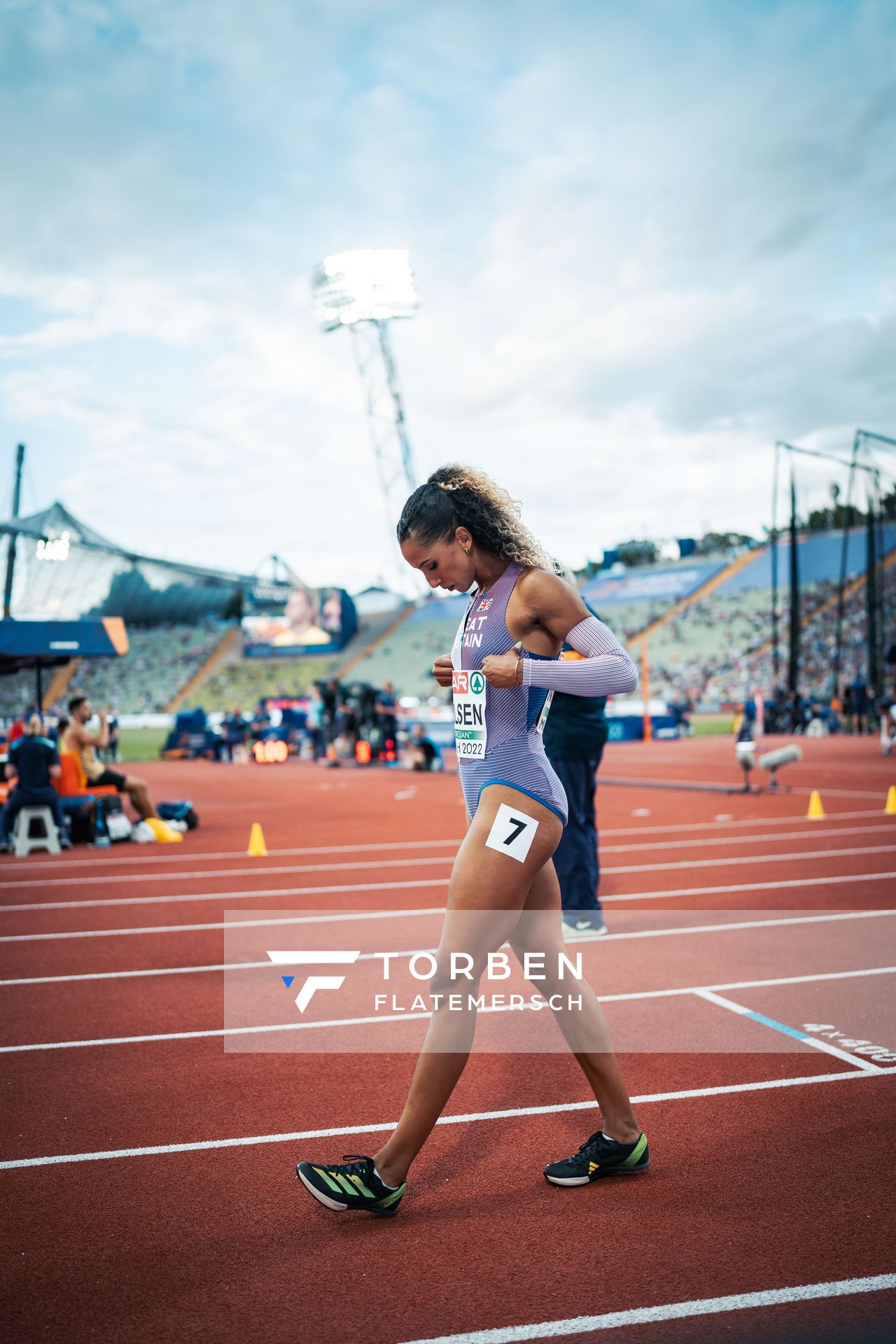 Laviai Nielsen (GBR) im 400m Vorlauf am 15.08.2022 bei den Leichtathletik-Europameisterschaften in Muenchen