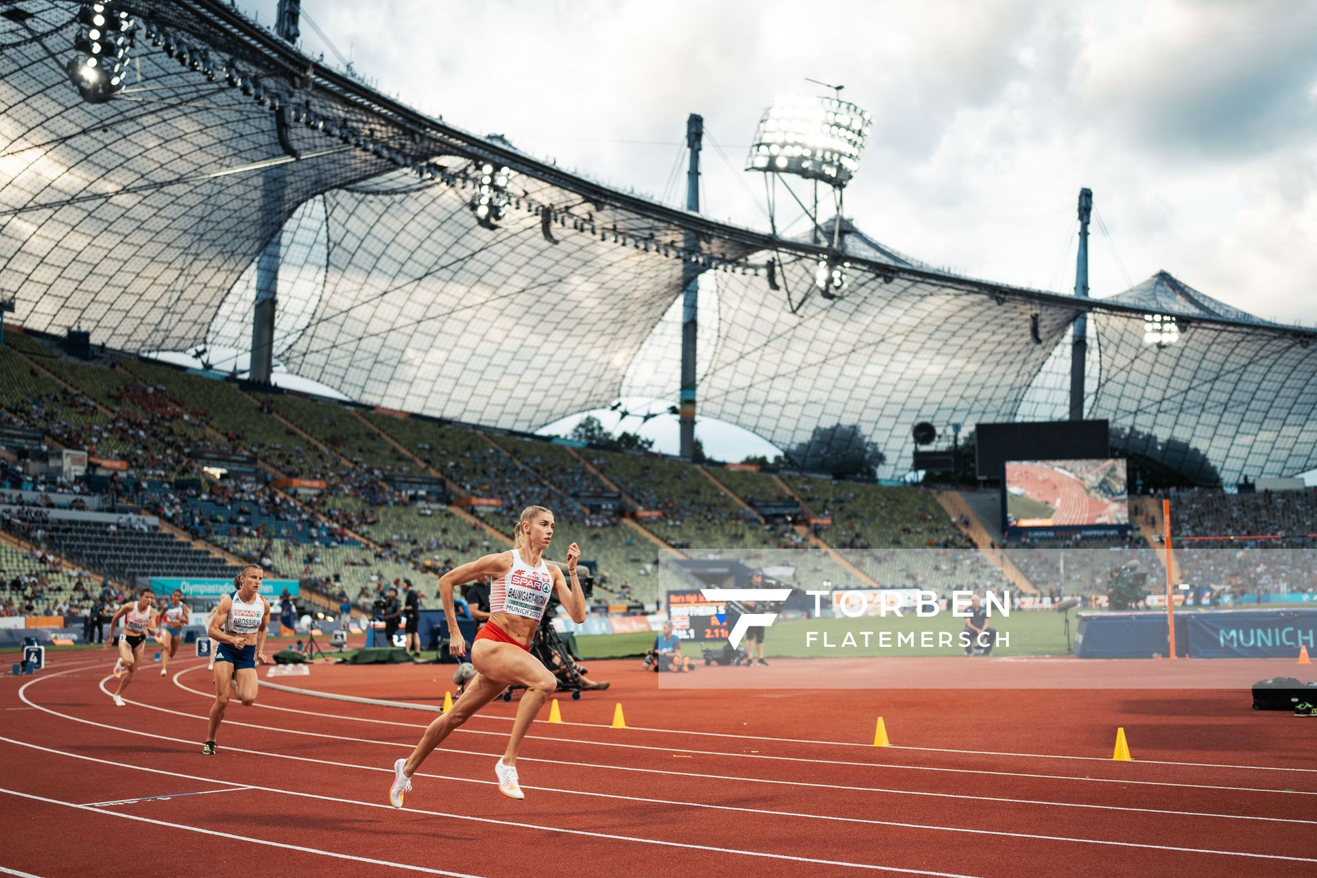 Iga Baumgart-Witan (POL) im 400m Vorlauf am 15.08.2022 bei den Leichtathletik-Europameisterschaften in Muenchen