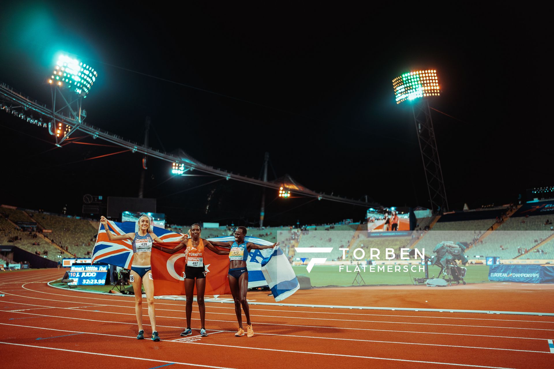 Yasemin Can (TUR), Eilish Mccolgan (GBR), Lonah Chemtai Salpeter (ISR) am 15.08.2022 bei den Leichtathletik-Europameisterschaften in Muenchen