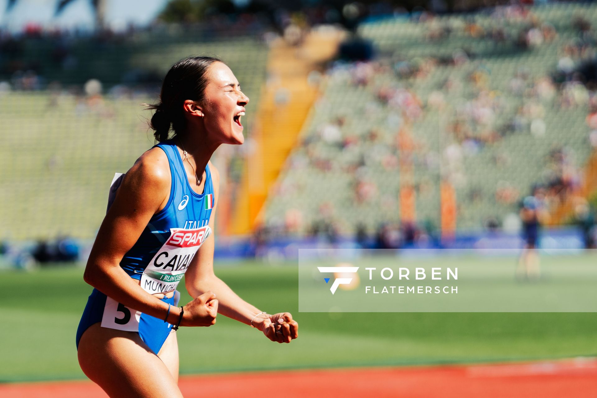 Ludovica Cavalli (ITA) freut sich ueber den Finaleinzug am 16.08.2022 bei den Leichtathletik-Europameisterschaften in Muenchen