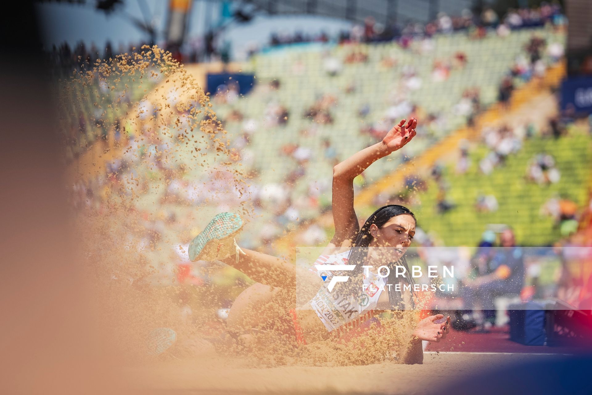 Adrianna Szostak (POL) im Dreisprung am 17.08.2022 bei den Leichtathletik-Europameisterschaften in Muenchen