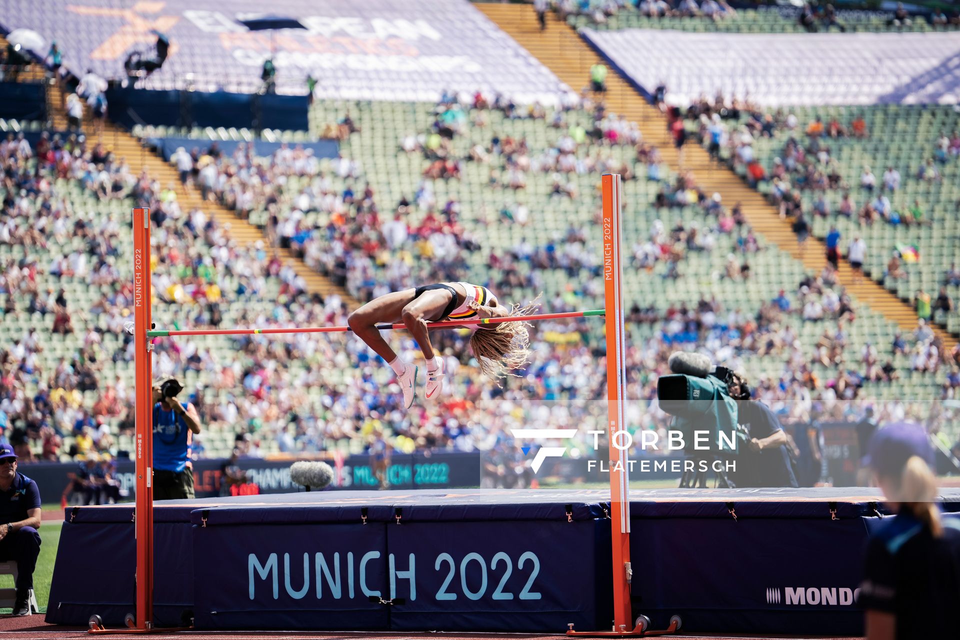 Nafissatou Thiam (BEL) beim Hochsprung am 17.08.2022 bei den Leichtathletik-Europameisterschaften in Muenchen